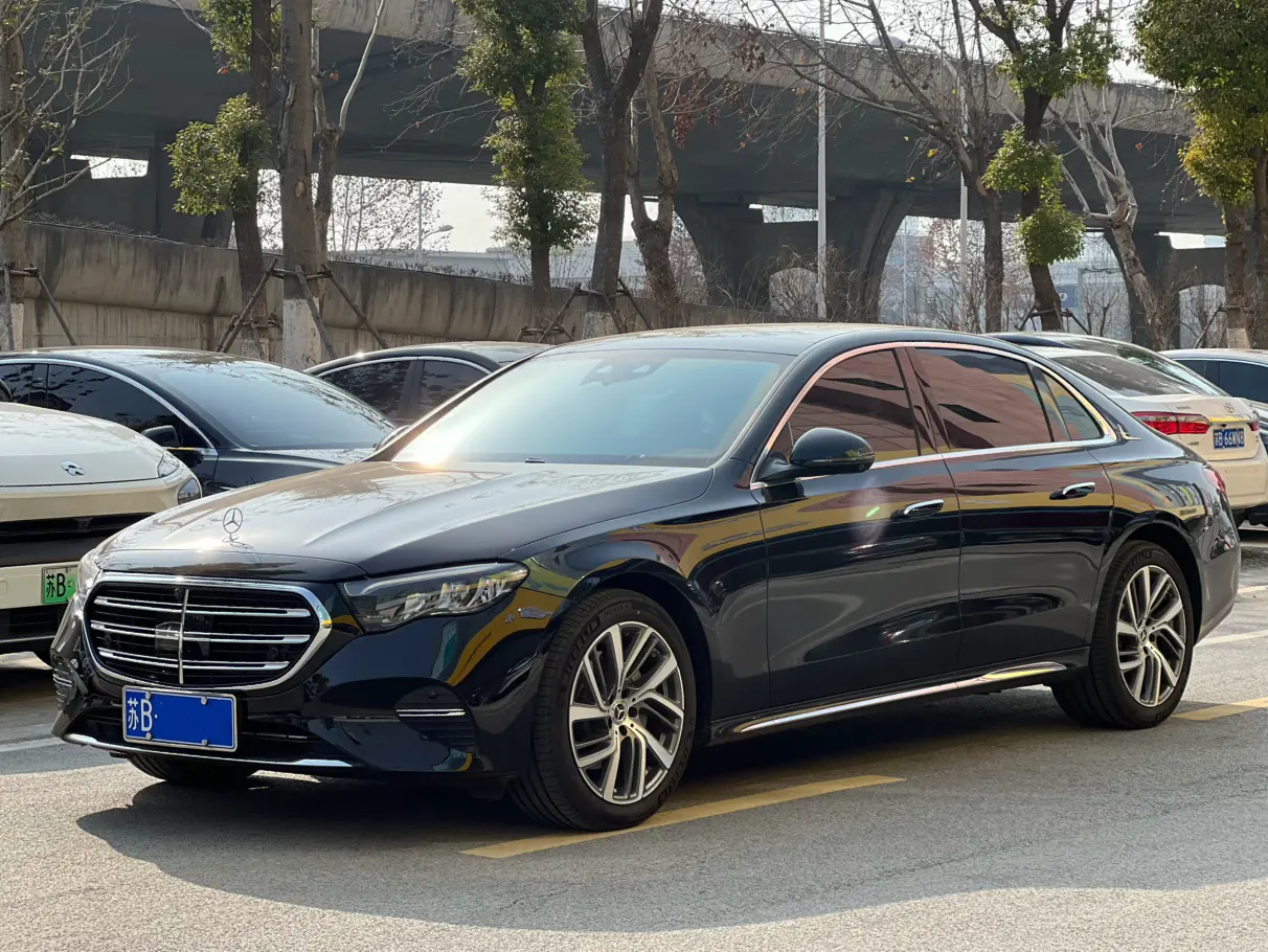 Mercedes-Benz E-Class  из Китая