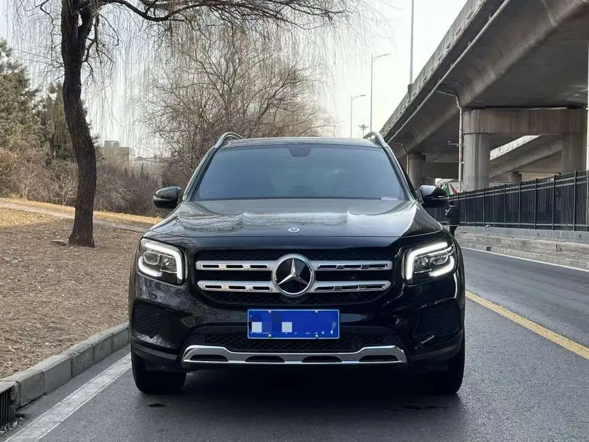 Mercedes-Benz GLB  из Китая
