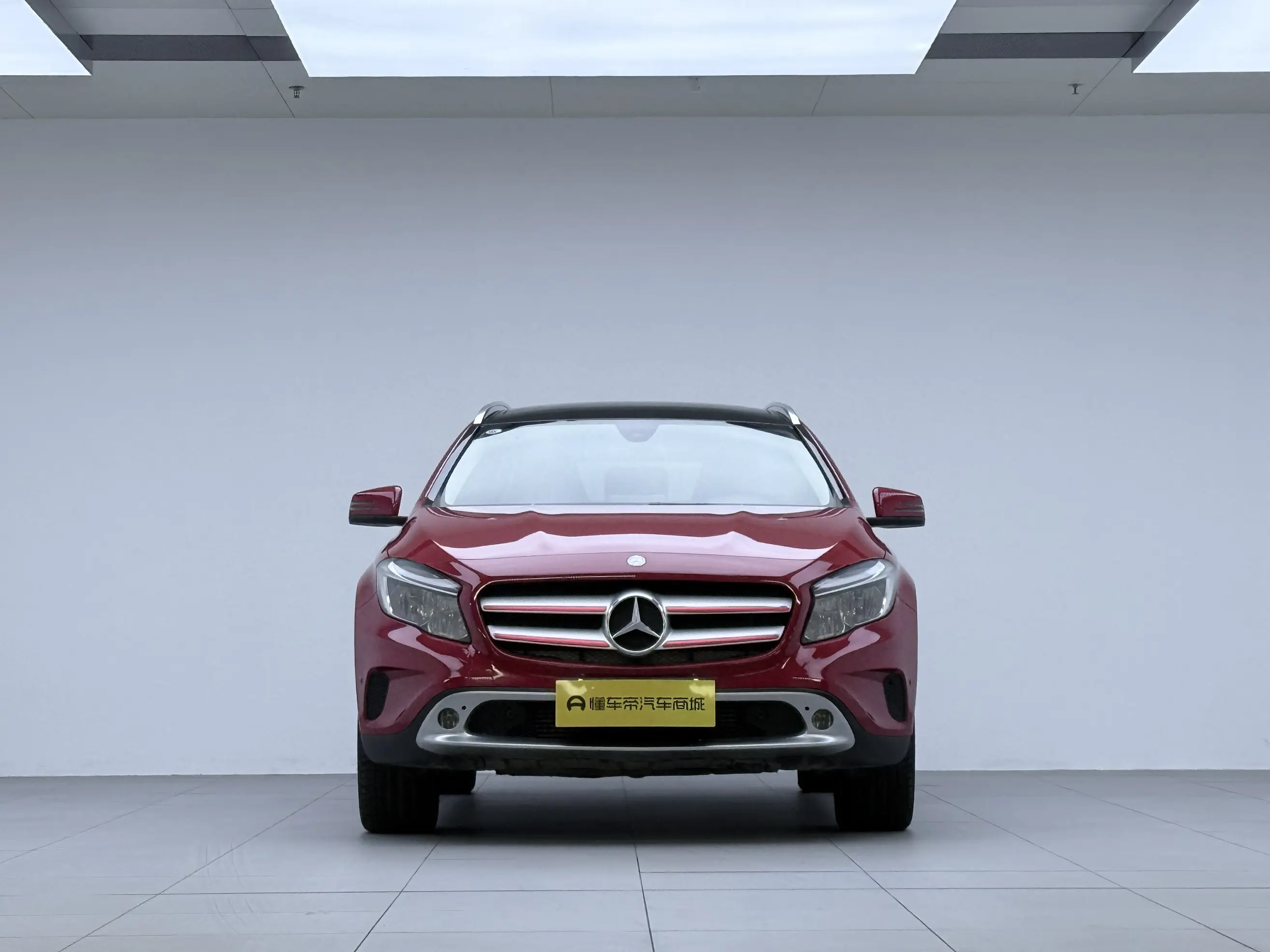 Mercedes-Benz GLA  из Китая