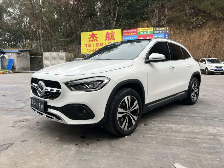 Mercedes-Benz GLA  из Китая