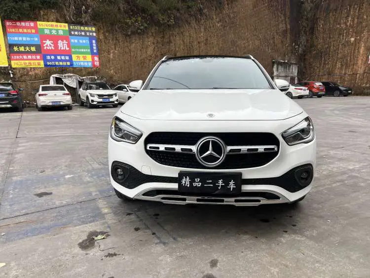 Mercedes-Benz GLA  из Китая