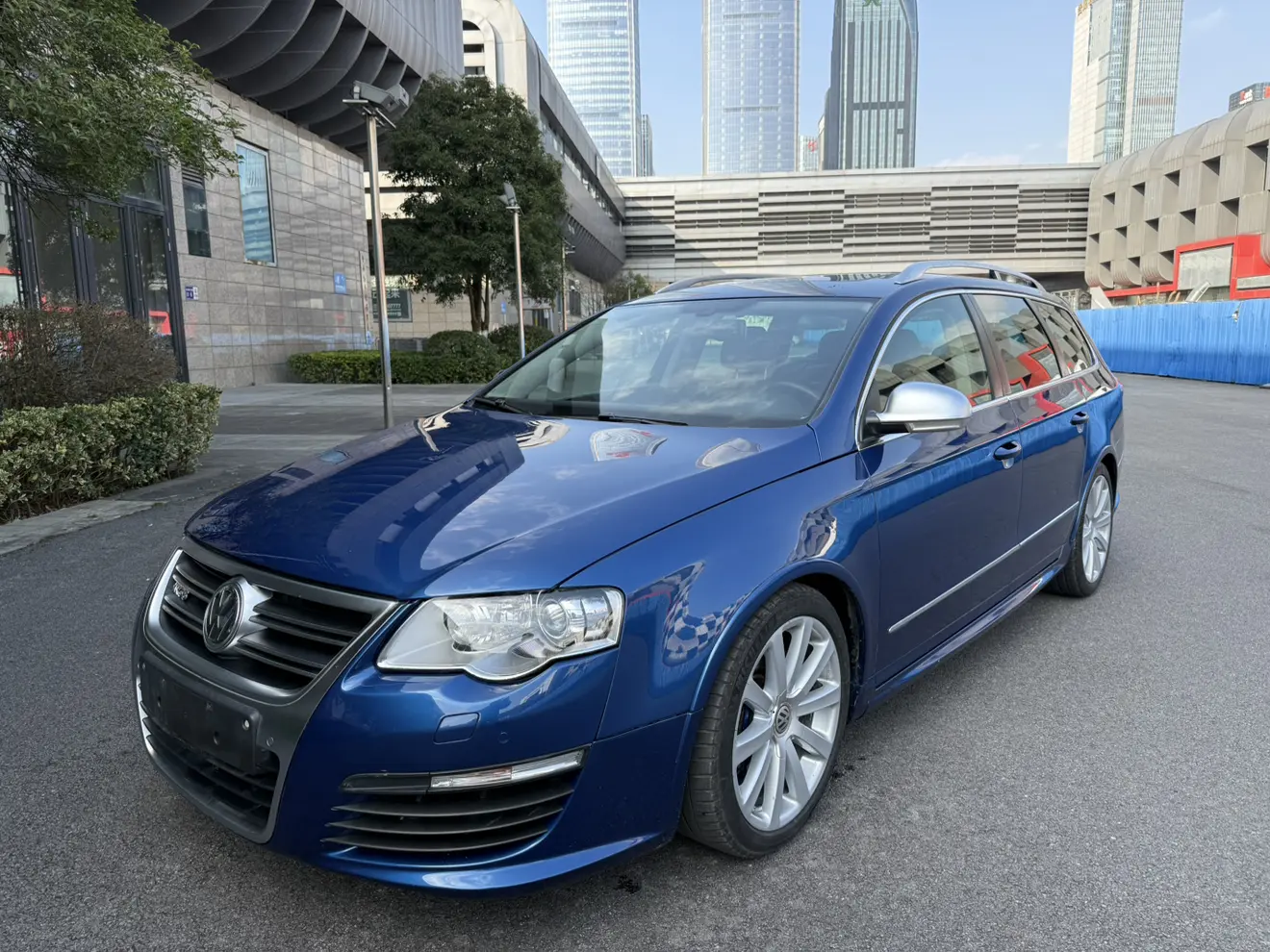 Volkswagen Passat  из Китая