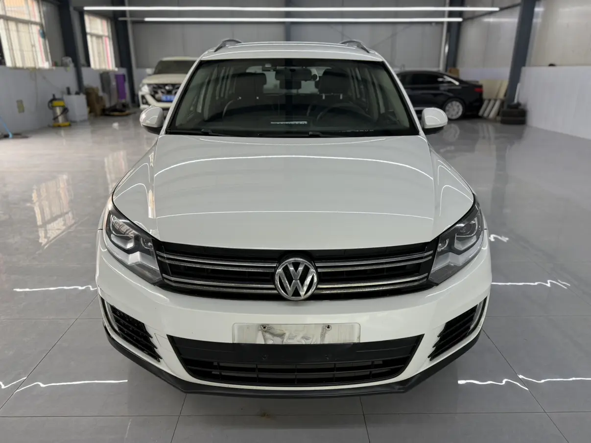 Volkswagen Tiguan (Tharu)  из Китая