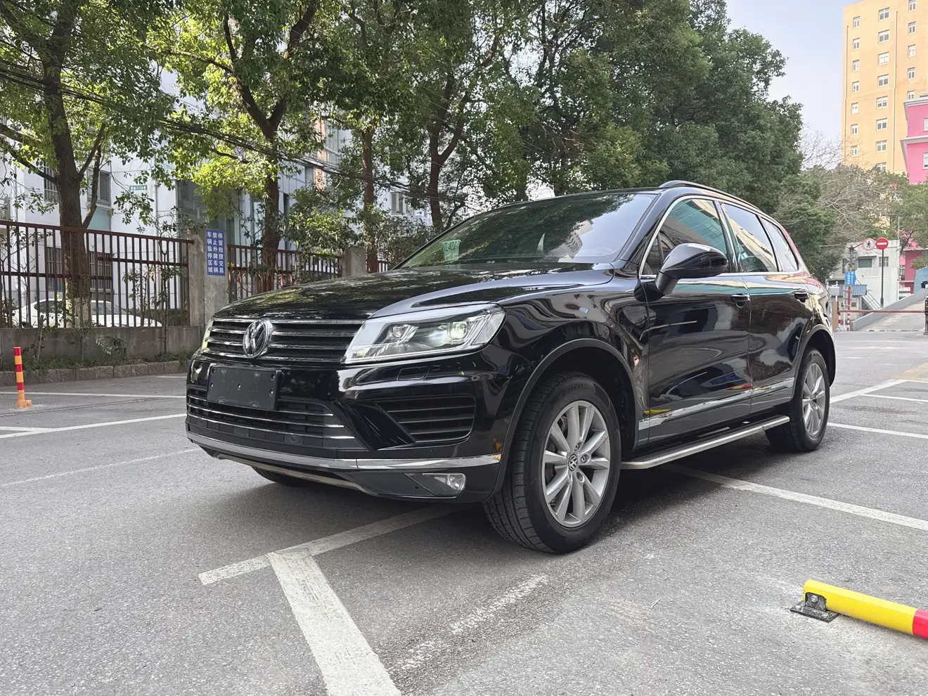Volkswagen Touareg  из Китая