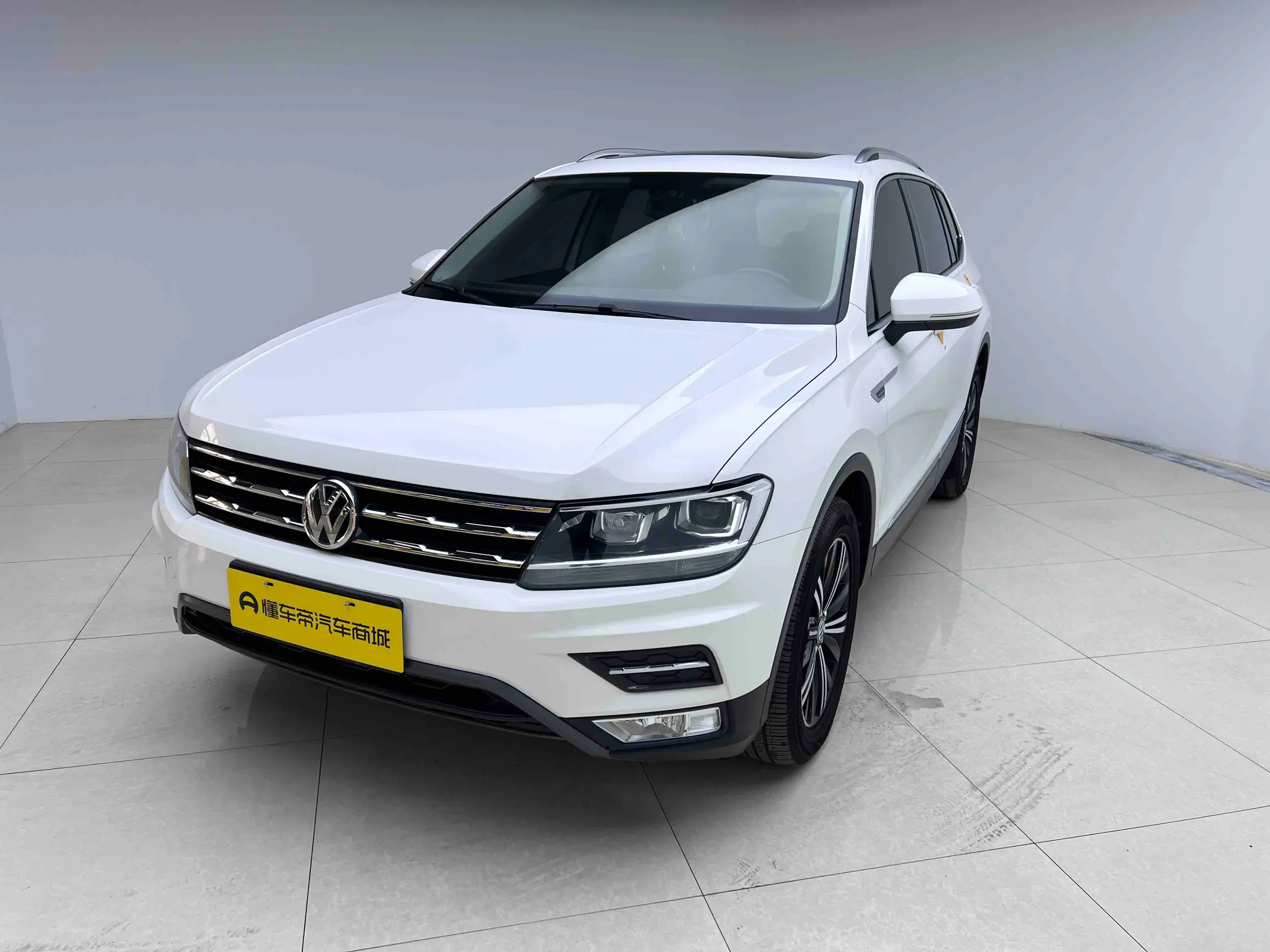 Volkswagen Tiguan L  из Китая