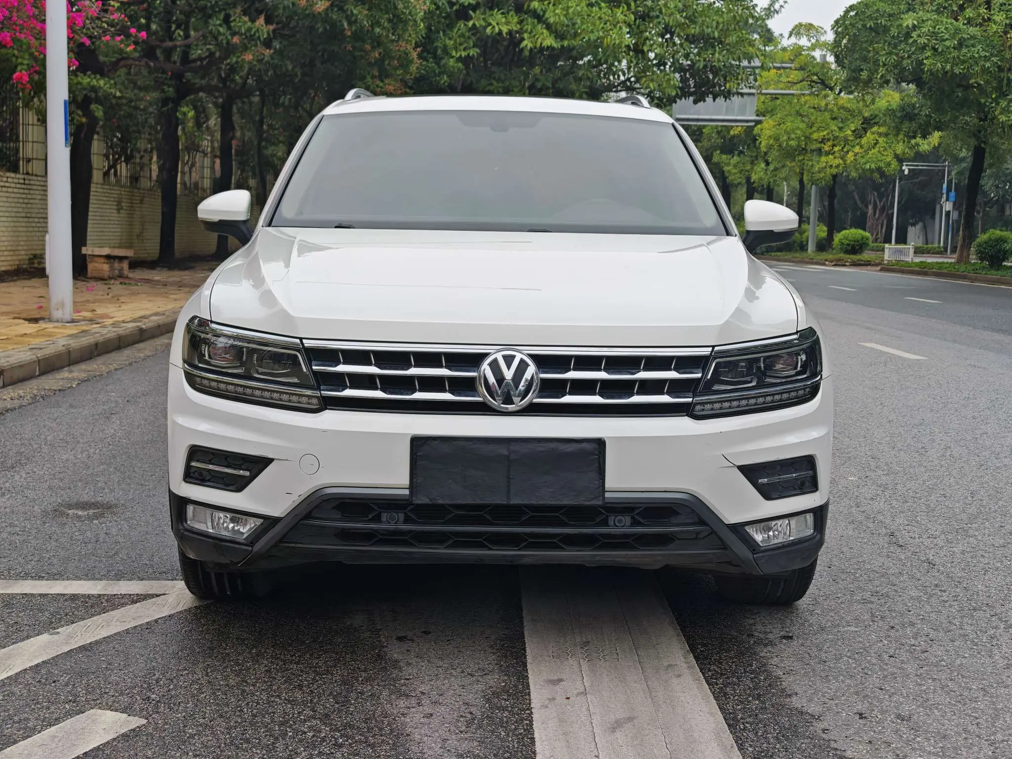 Volkswagen Tiguan L  из Китая