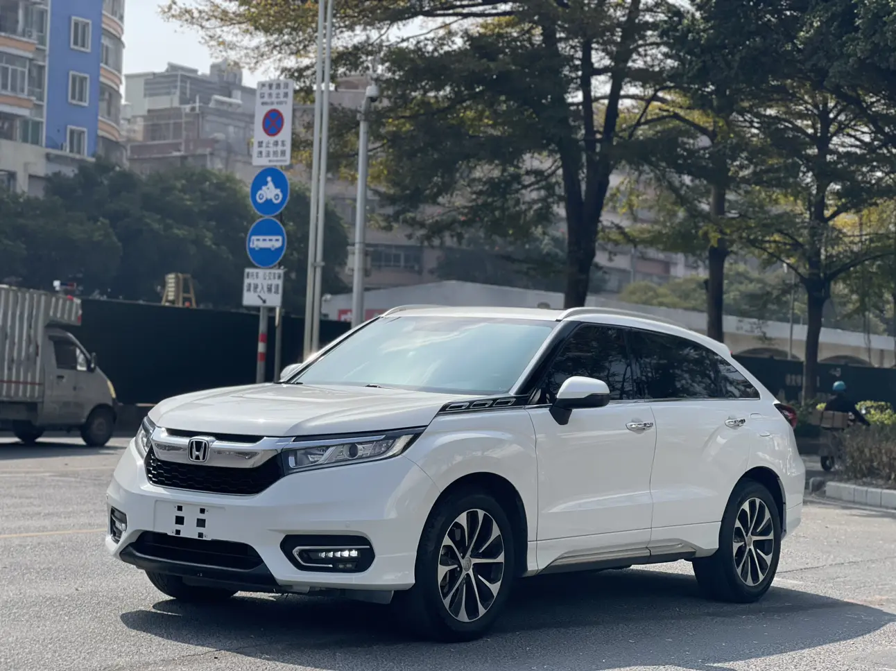 Honda Avancier (Crown Road)  из Китая
