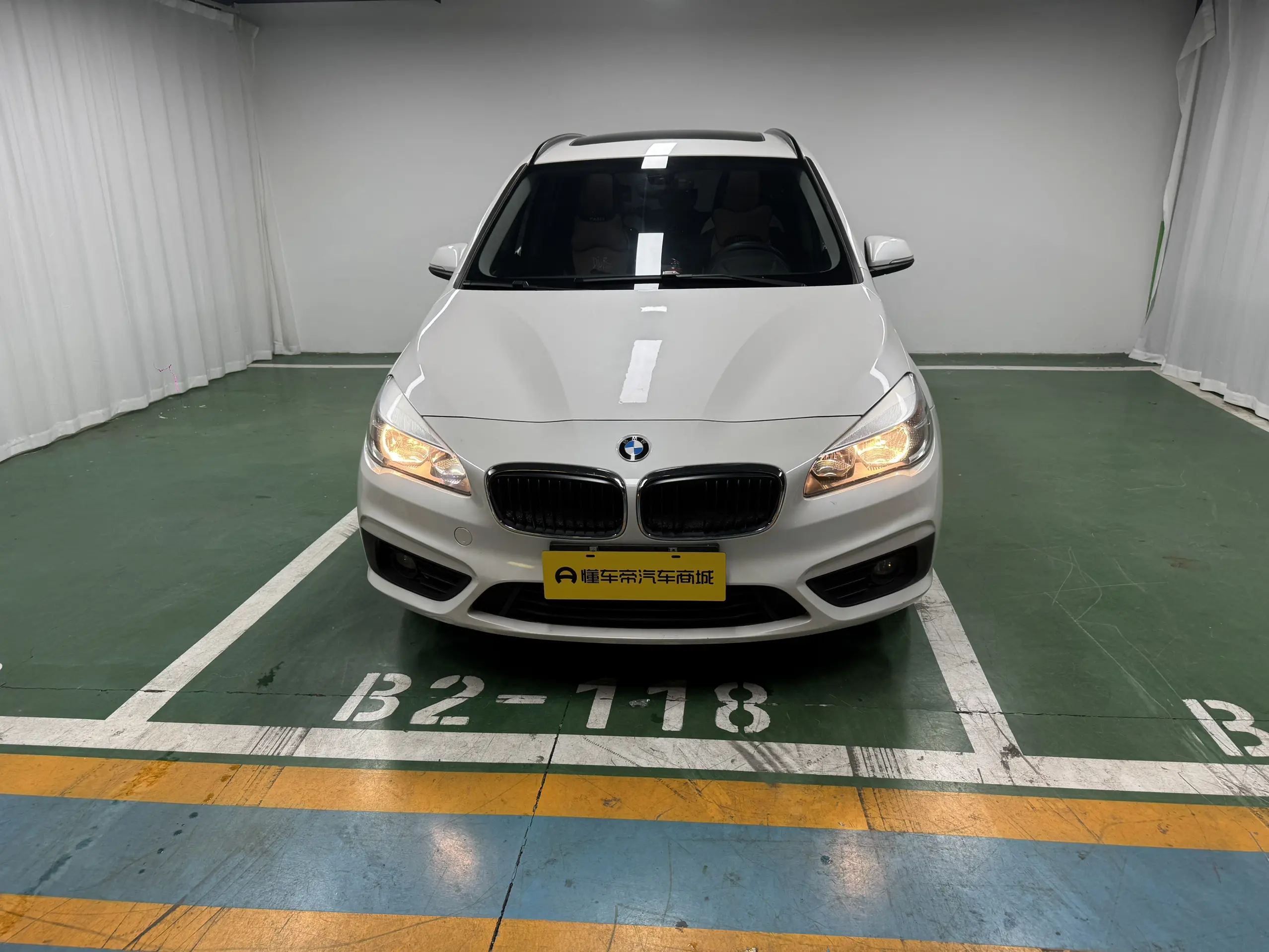 BMW 2 Series Gran Tourer  из Китая