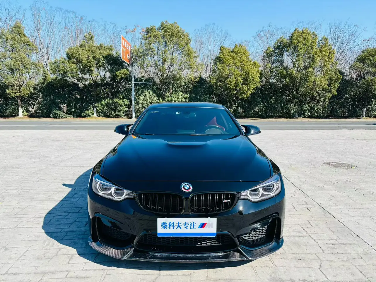 BMW M4  из Китая