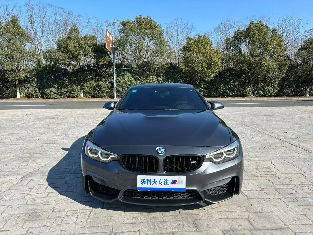 BMW M4  из Китая