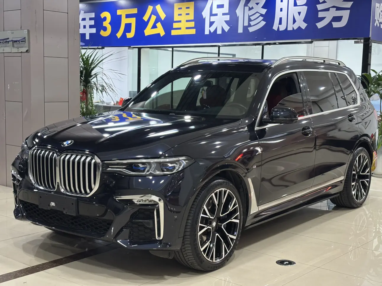 BMW X7  из Китая