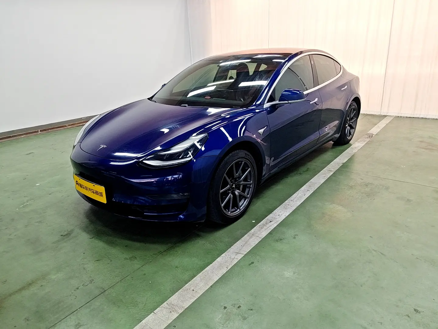 Tesla Model 3  из Китая
