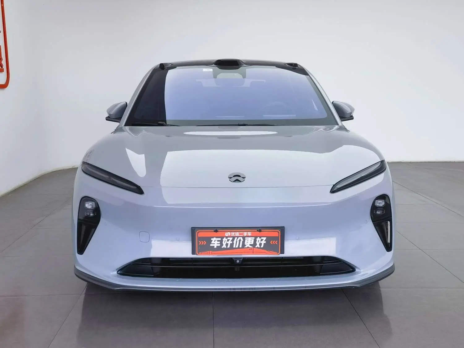 NIO ET5  из Китая