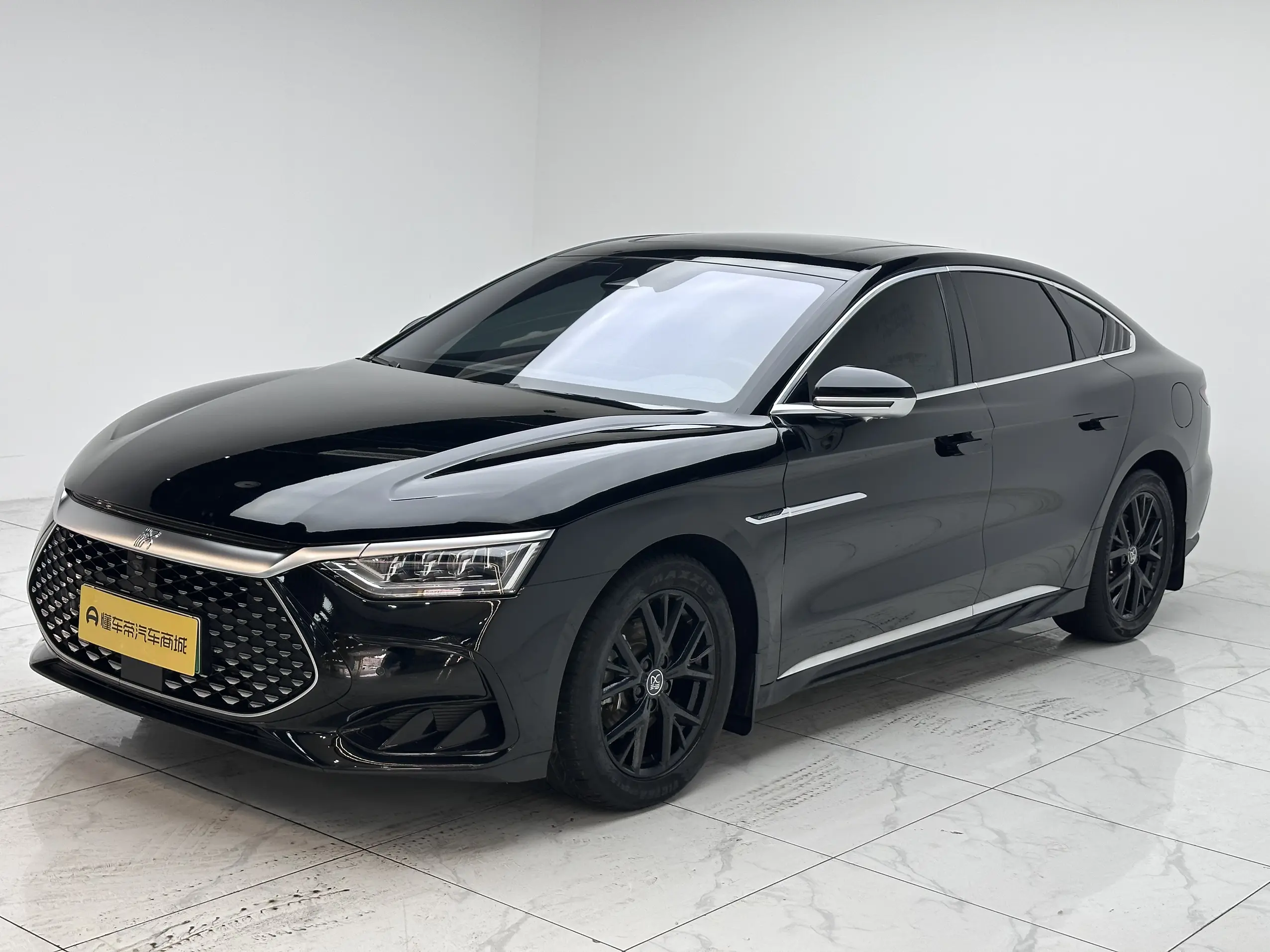 BYD HAN DM  из Китая