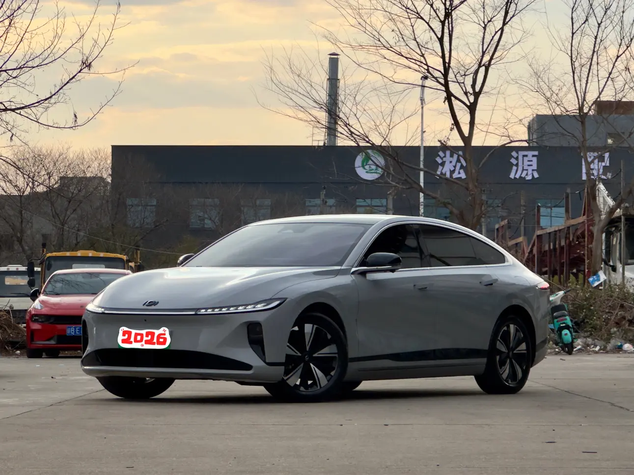 Changan Qiyuan A07  из Китая