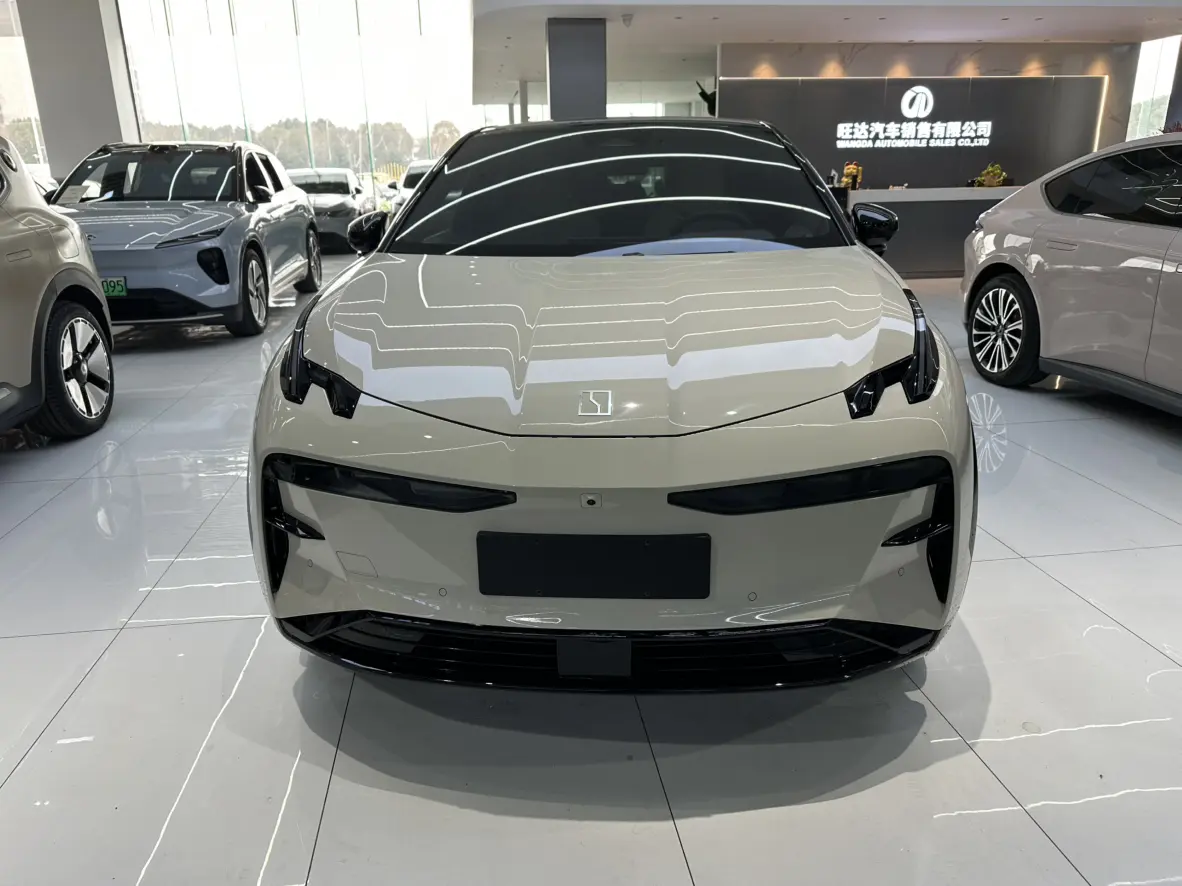 ZEEKR X  из Китая