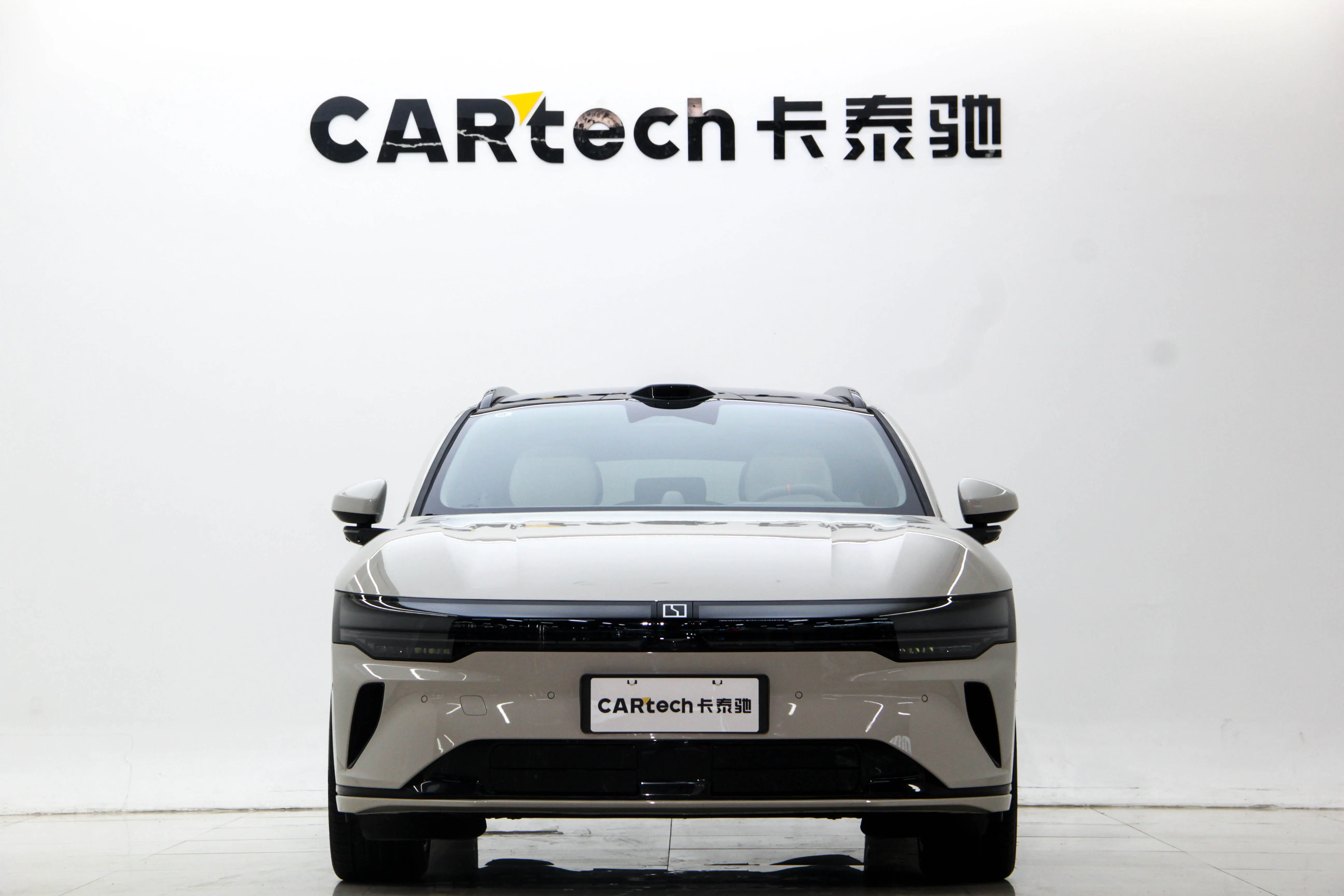 ZEEKR 007GT  из Китая