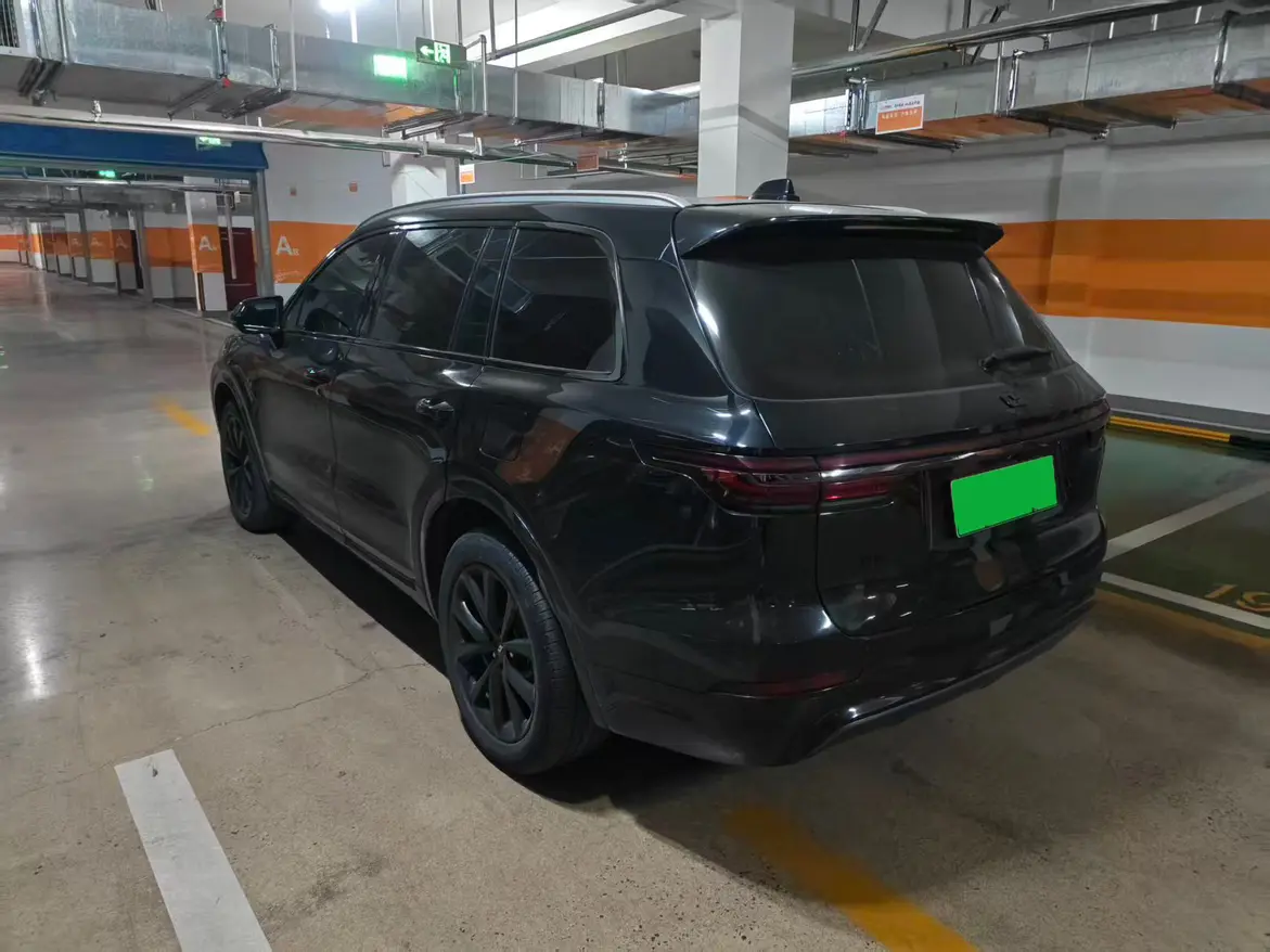 Li ONE (Ideal ONE)  из Китая