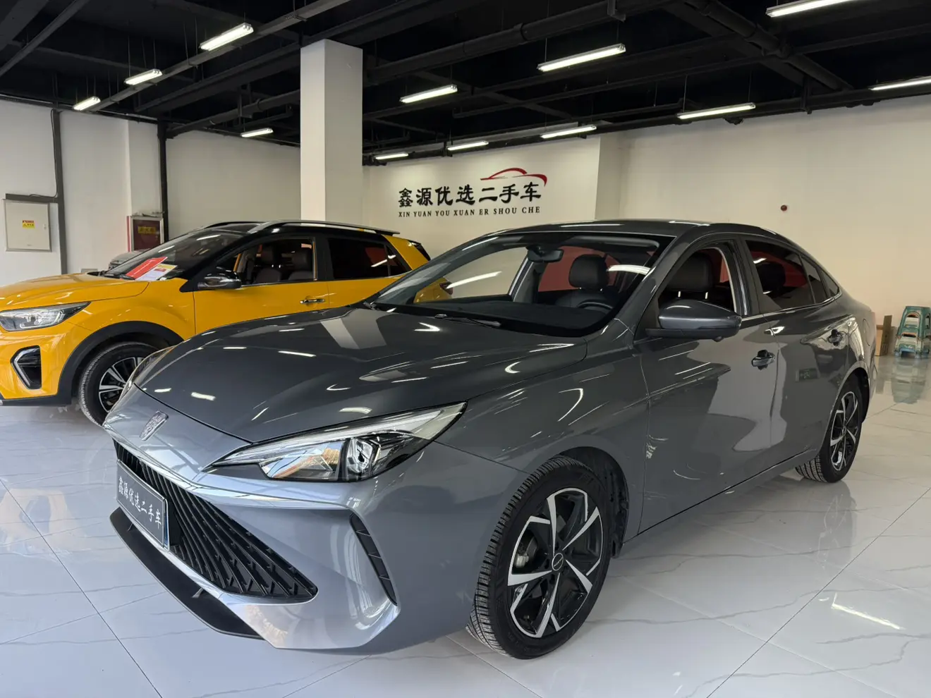 Roewe i5  из Китая