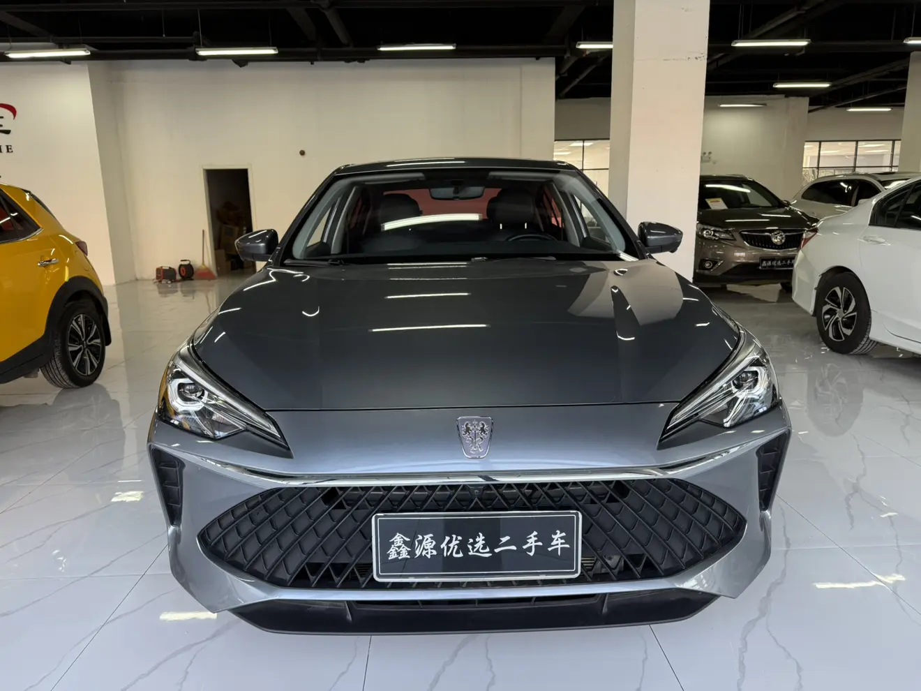 Roewe i5  из Китая