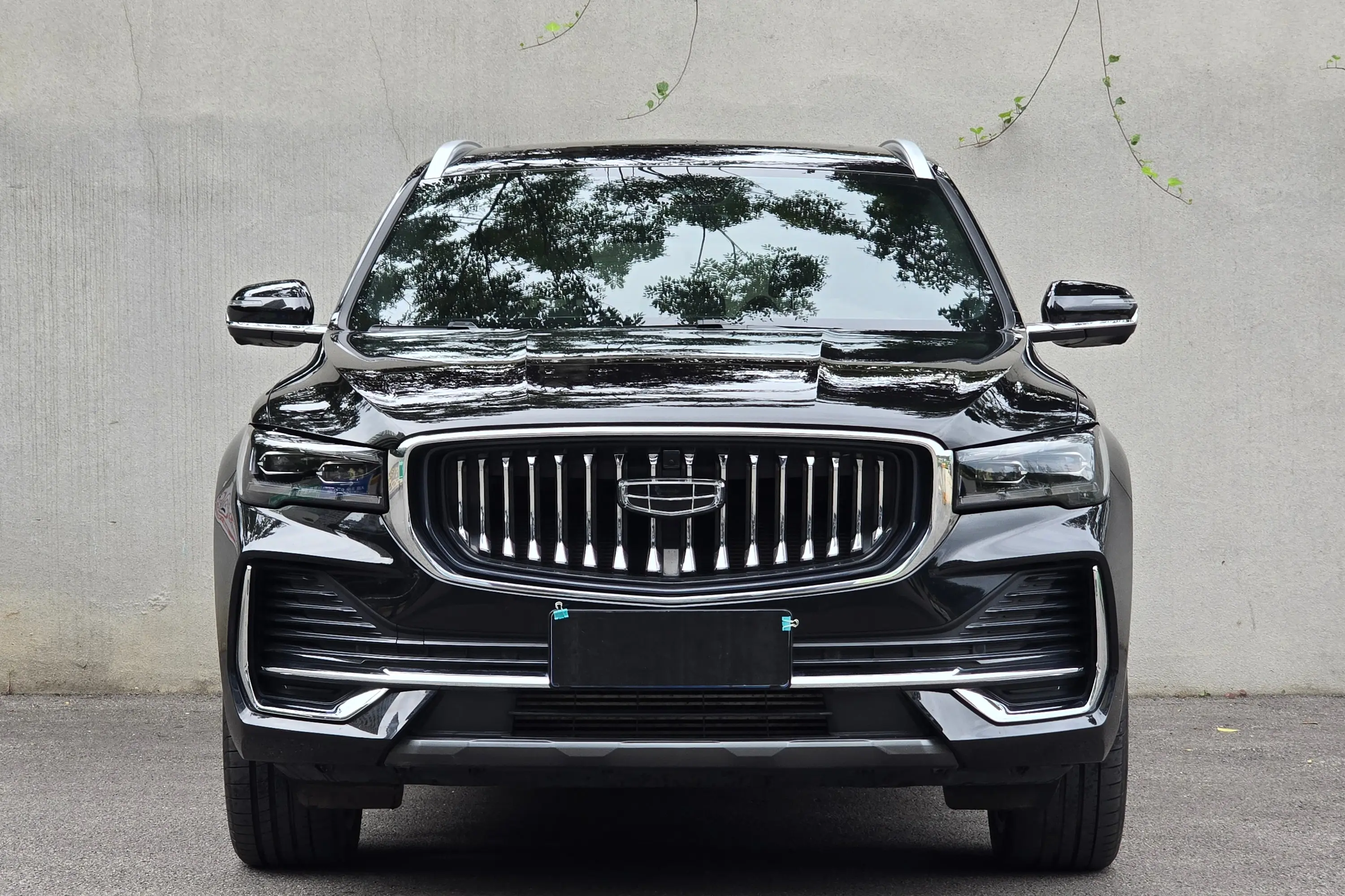 Geely Monjaro (Xingyue L)  из Китая