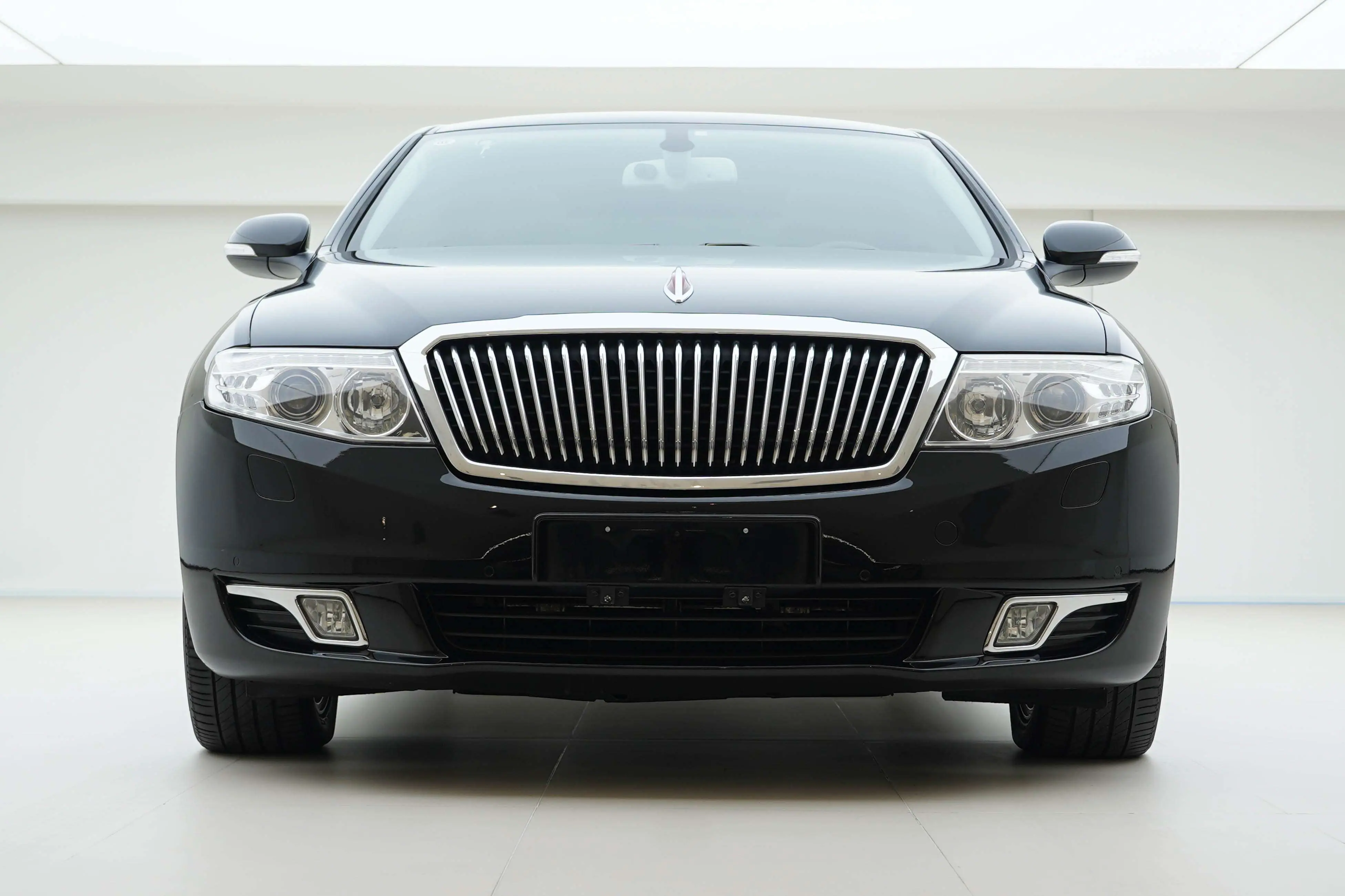 Hongqi H7  из Китая