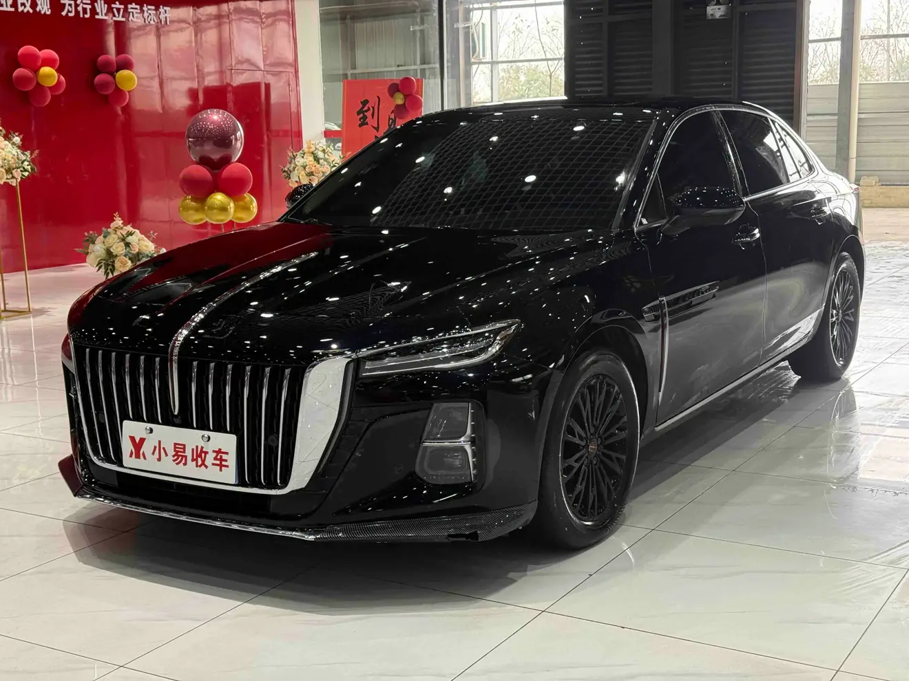 Hongqi H5  из Китая