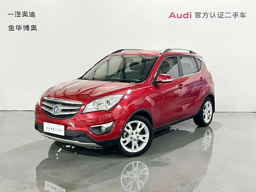 Changan CS35  из Китая