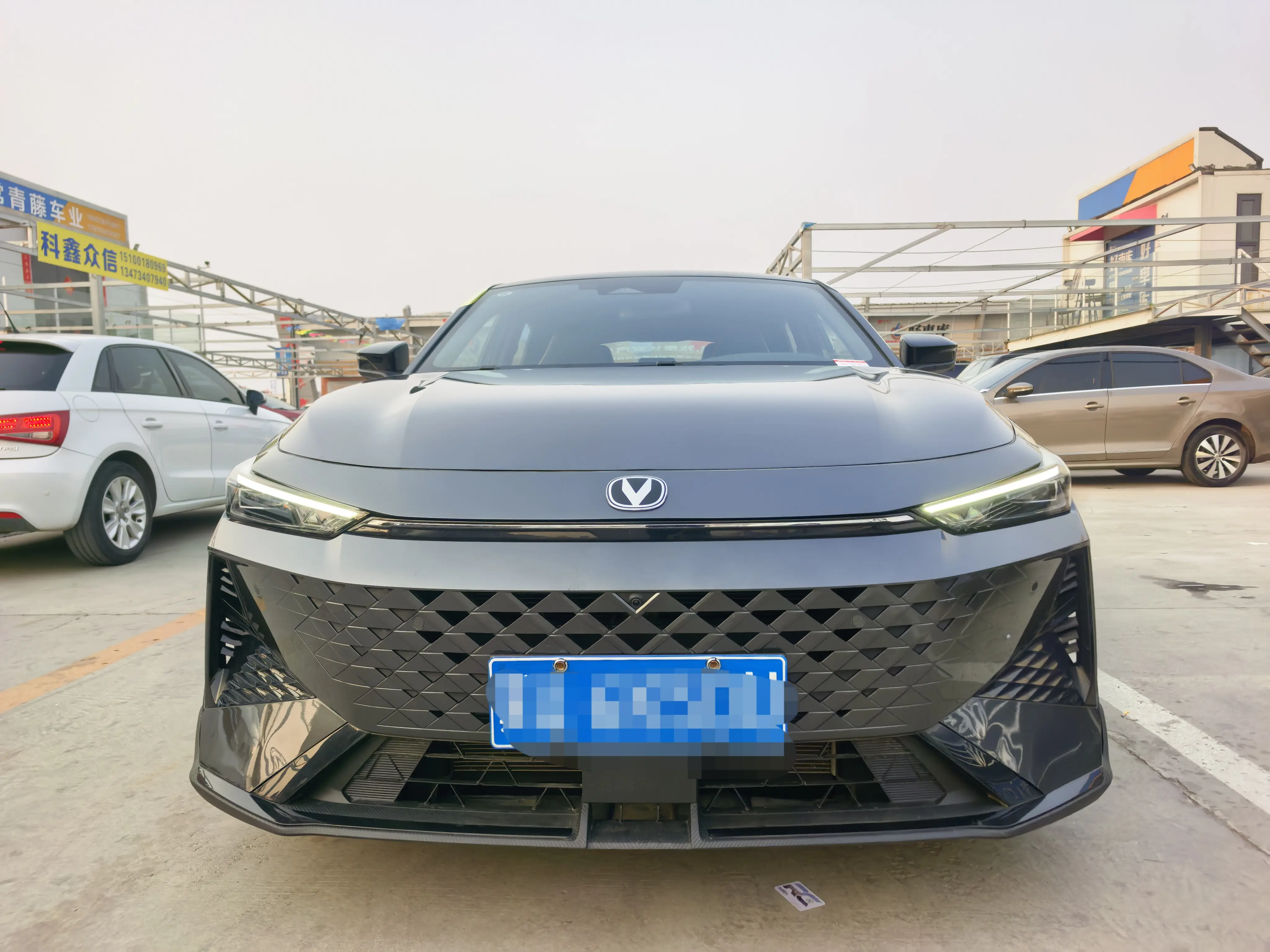 Changan UNI-V  из Китая