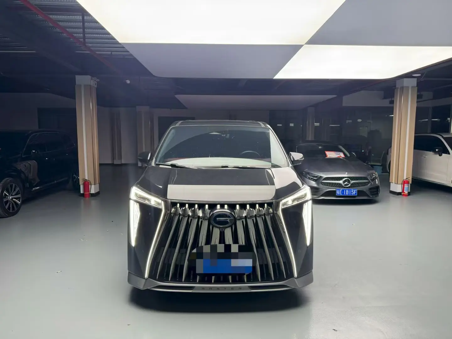 GAC Trumpchi M8  из Китая