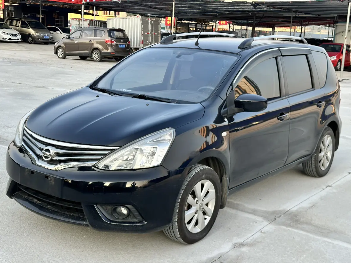 Nissan Li Wei  из Китая