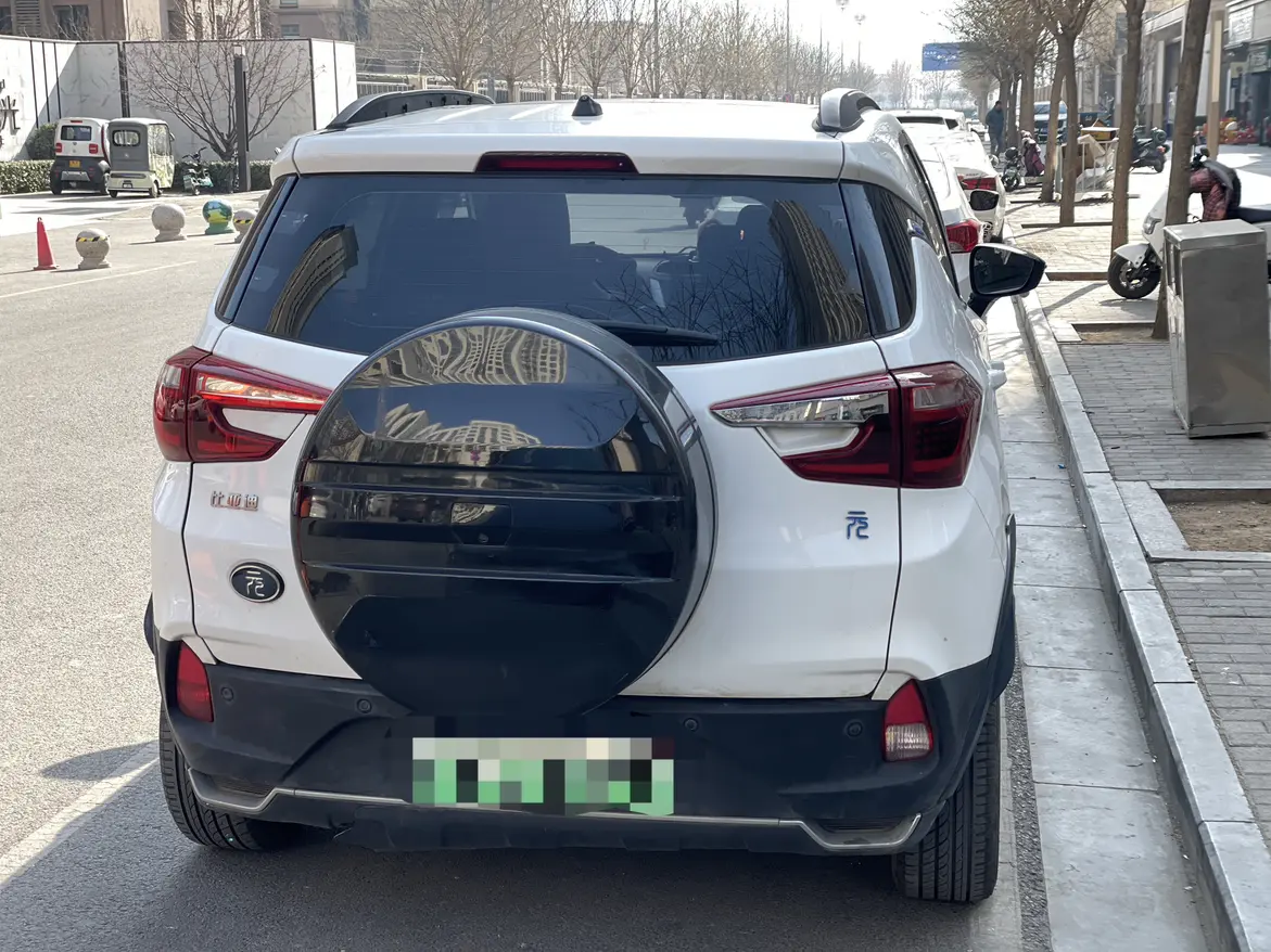 BYD Yuan EV