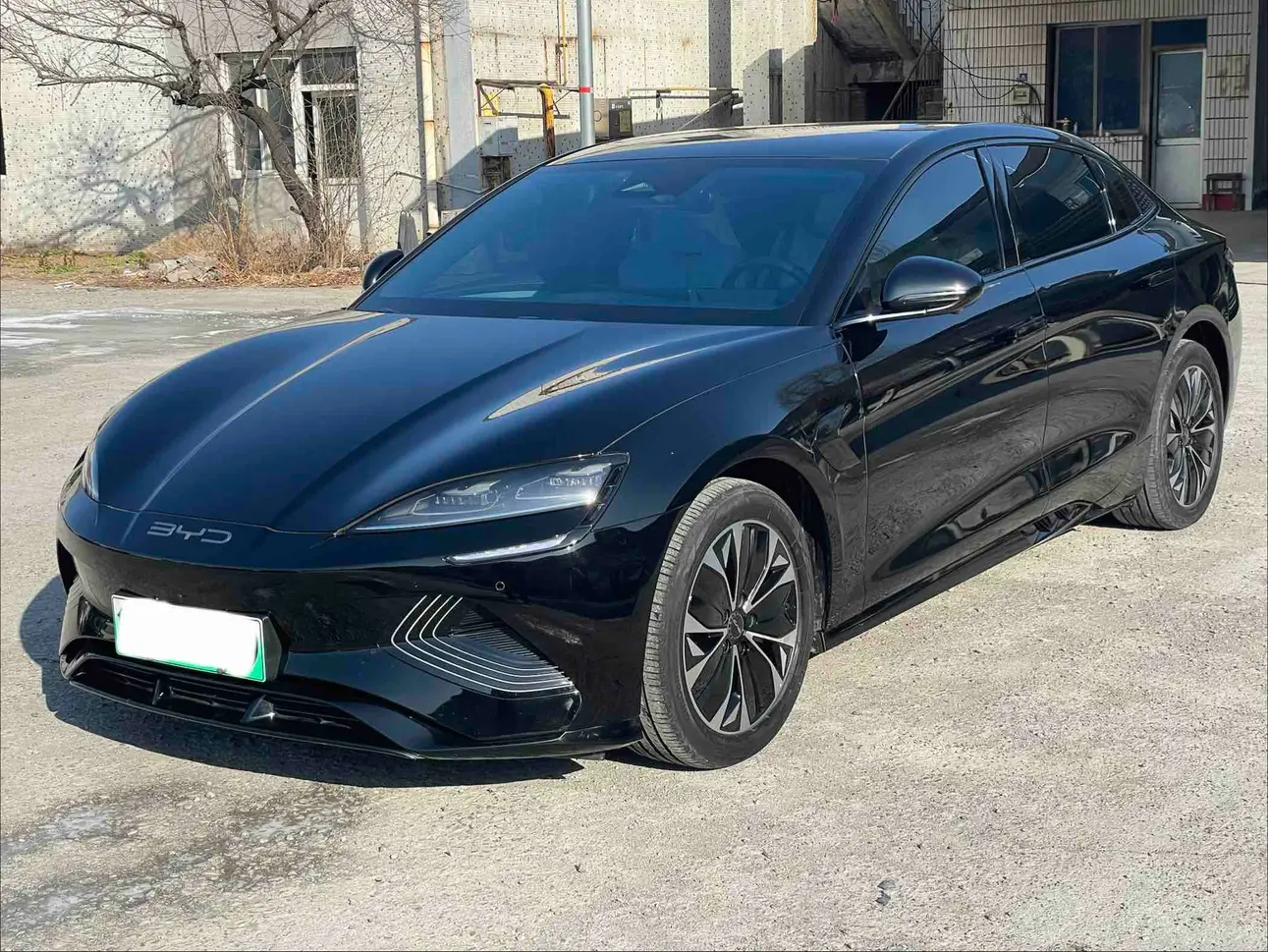 BYD Seal  из Китая