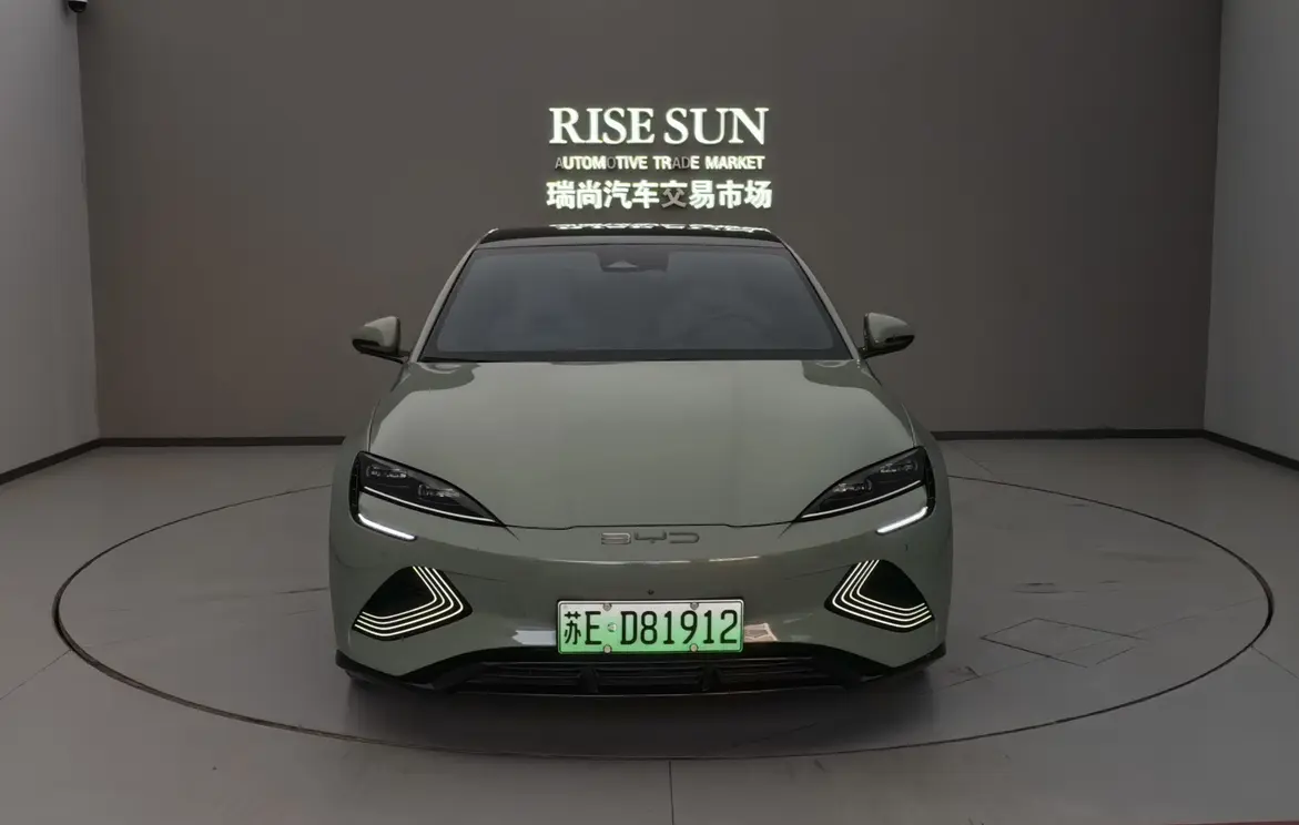 BYD Seal  из Китая