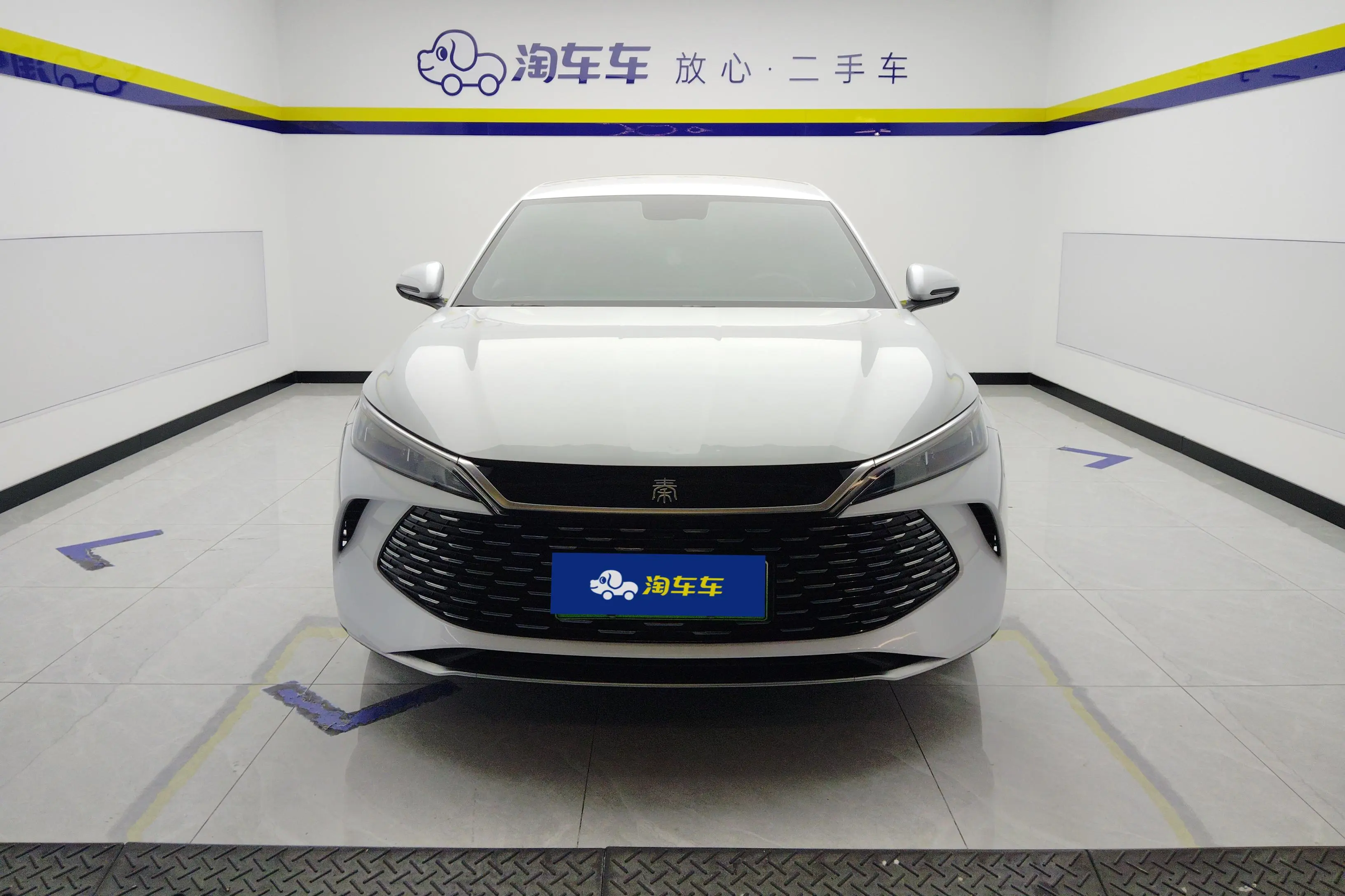 BYD Qin L DM
