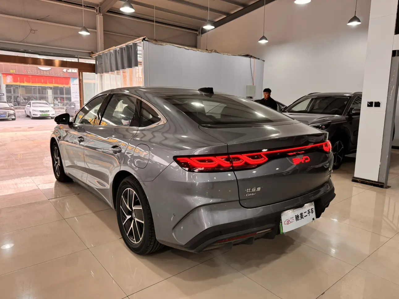 BYD Qin L DM