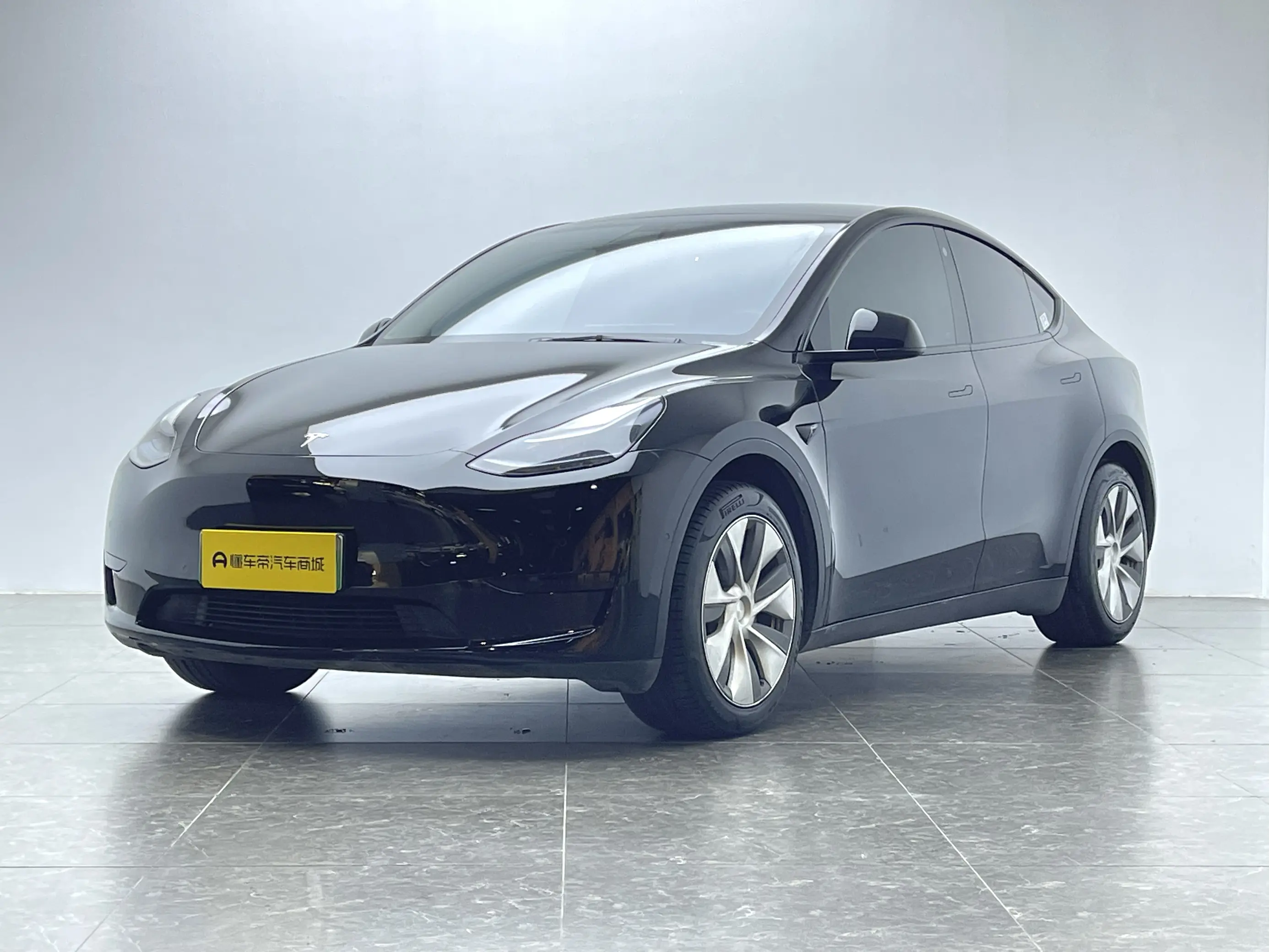 Tesla Model Y  из Китая