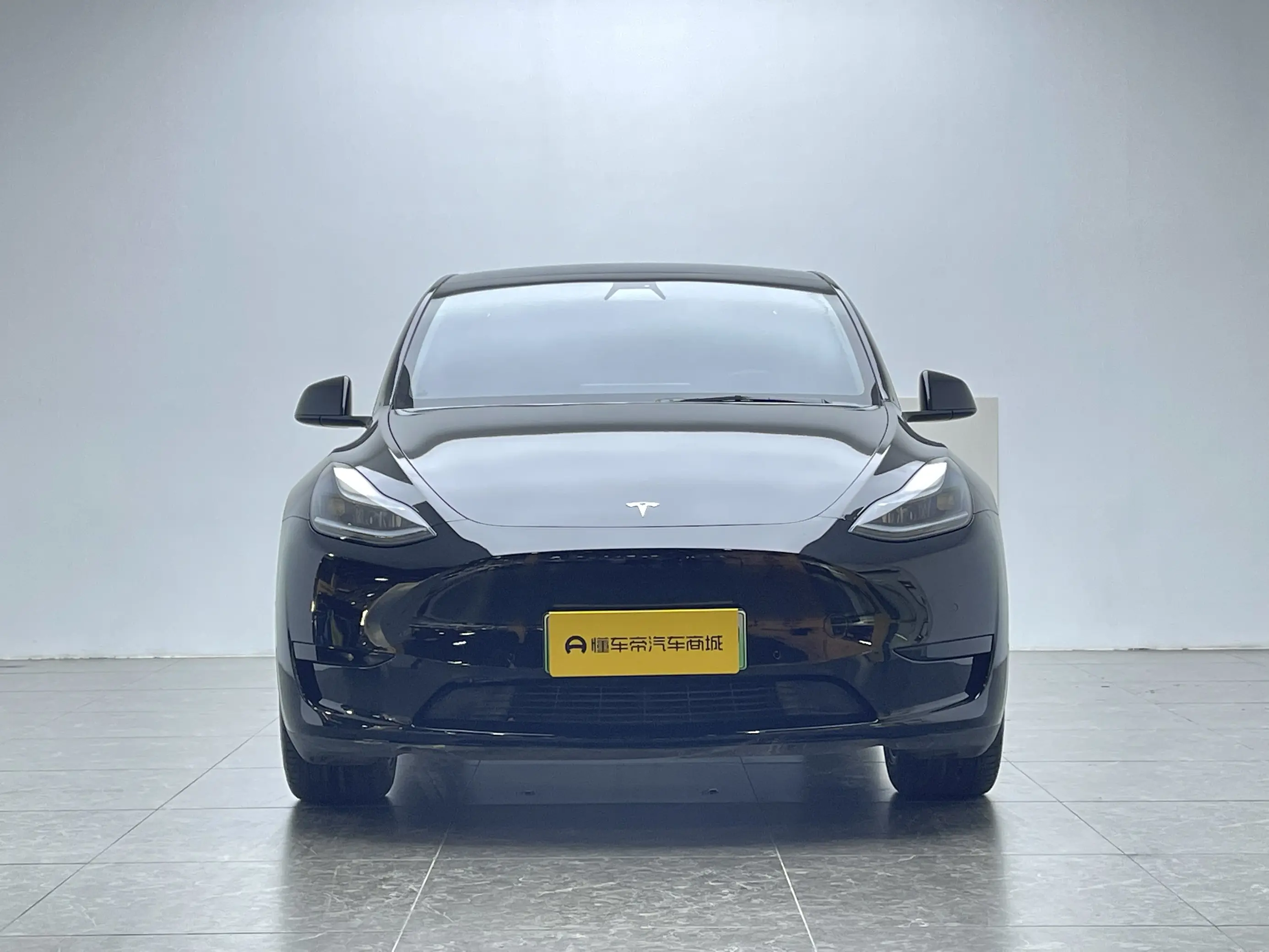 Tesla Model Y  из Китая
