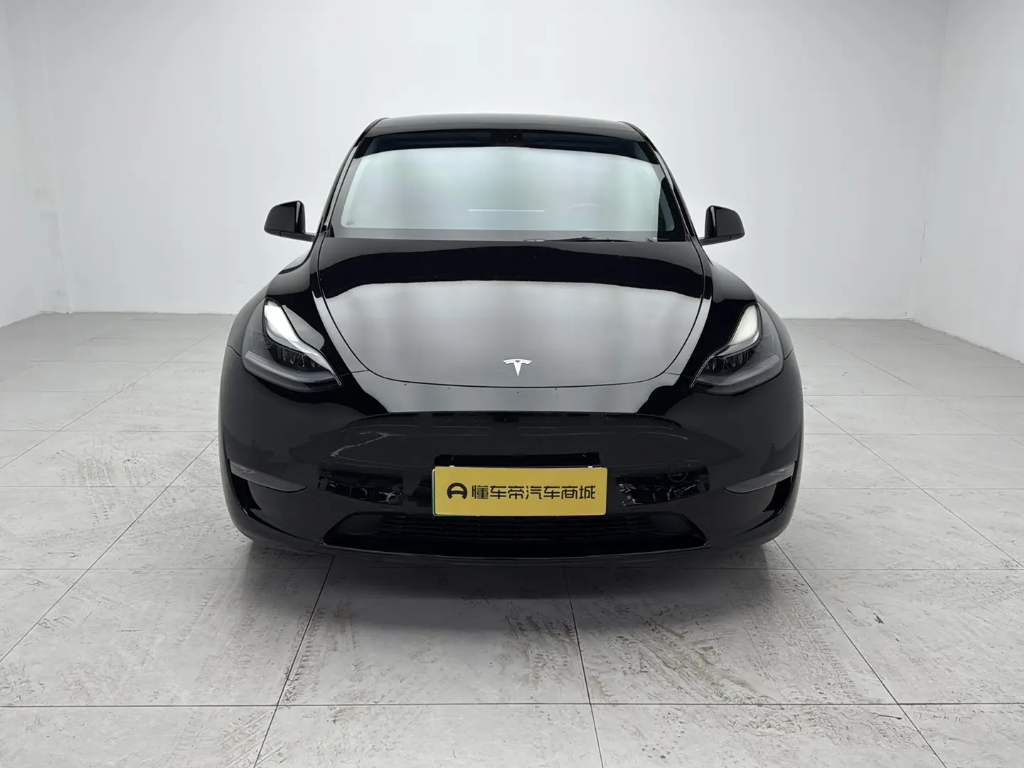 Tesla Model Y  из Китая