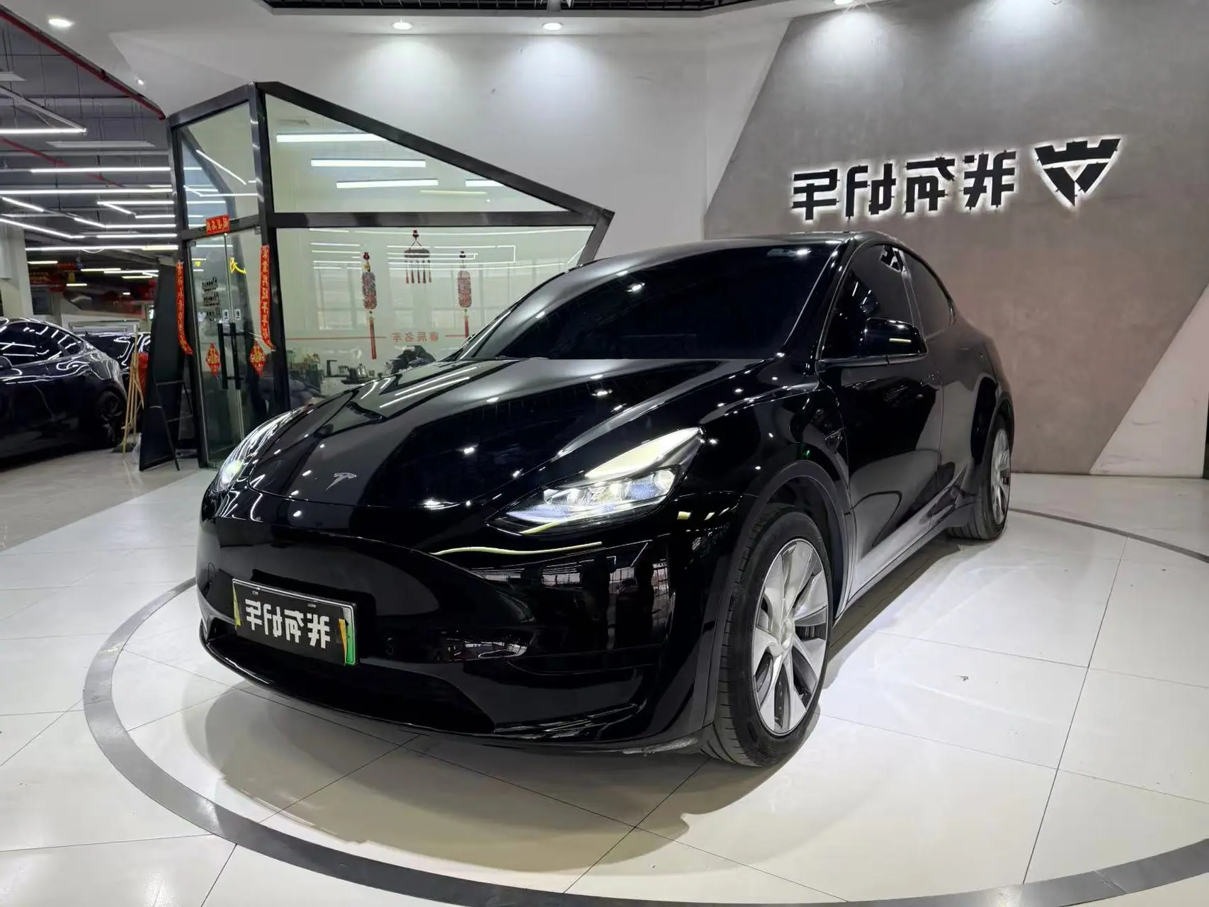 Tesla Model Y  из Китая