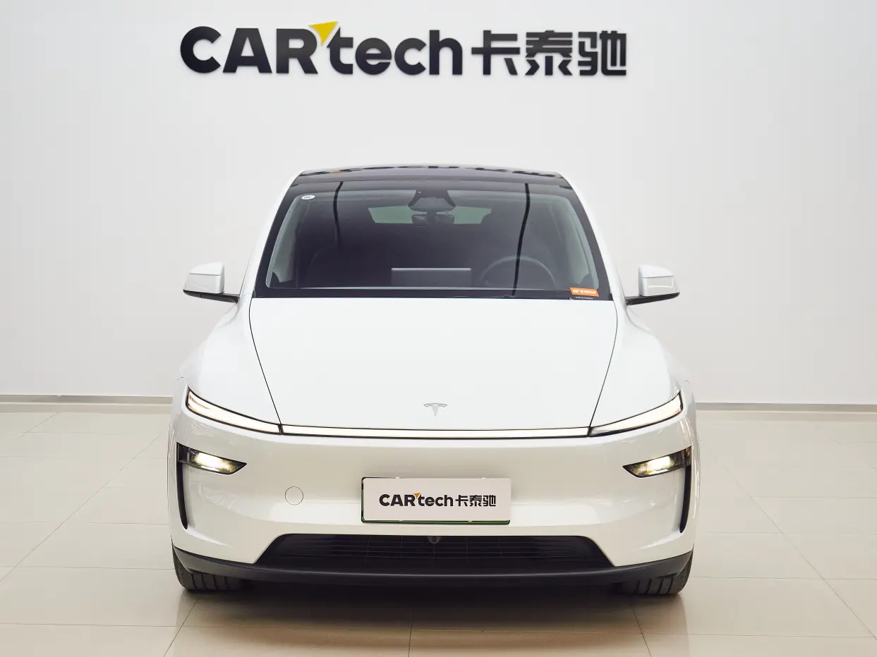 Tesla Model Y  из Китая