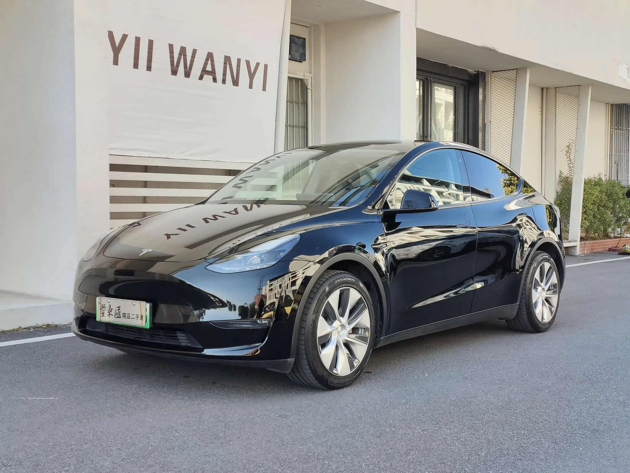 Tesla Model Y  из Китая
