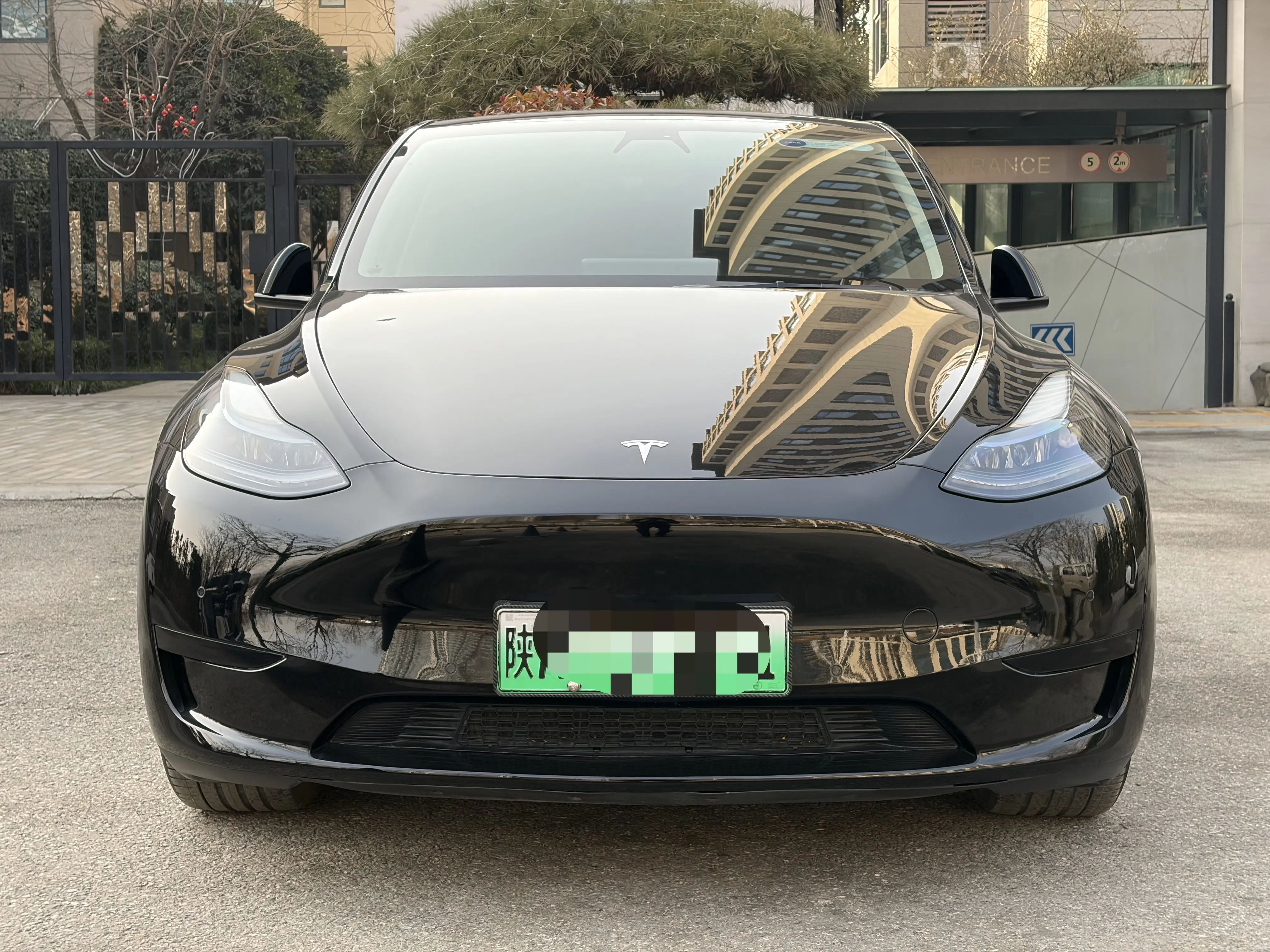 Tesla Model Y  из Китая