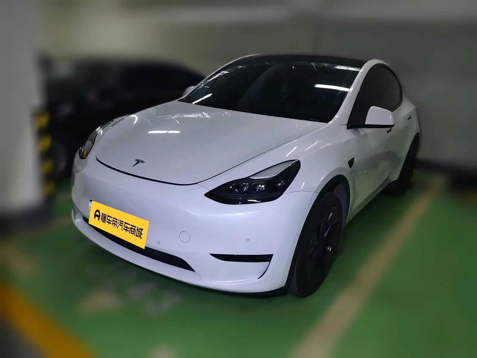 Tesla Model Y  из Китая
