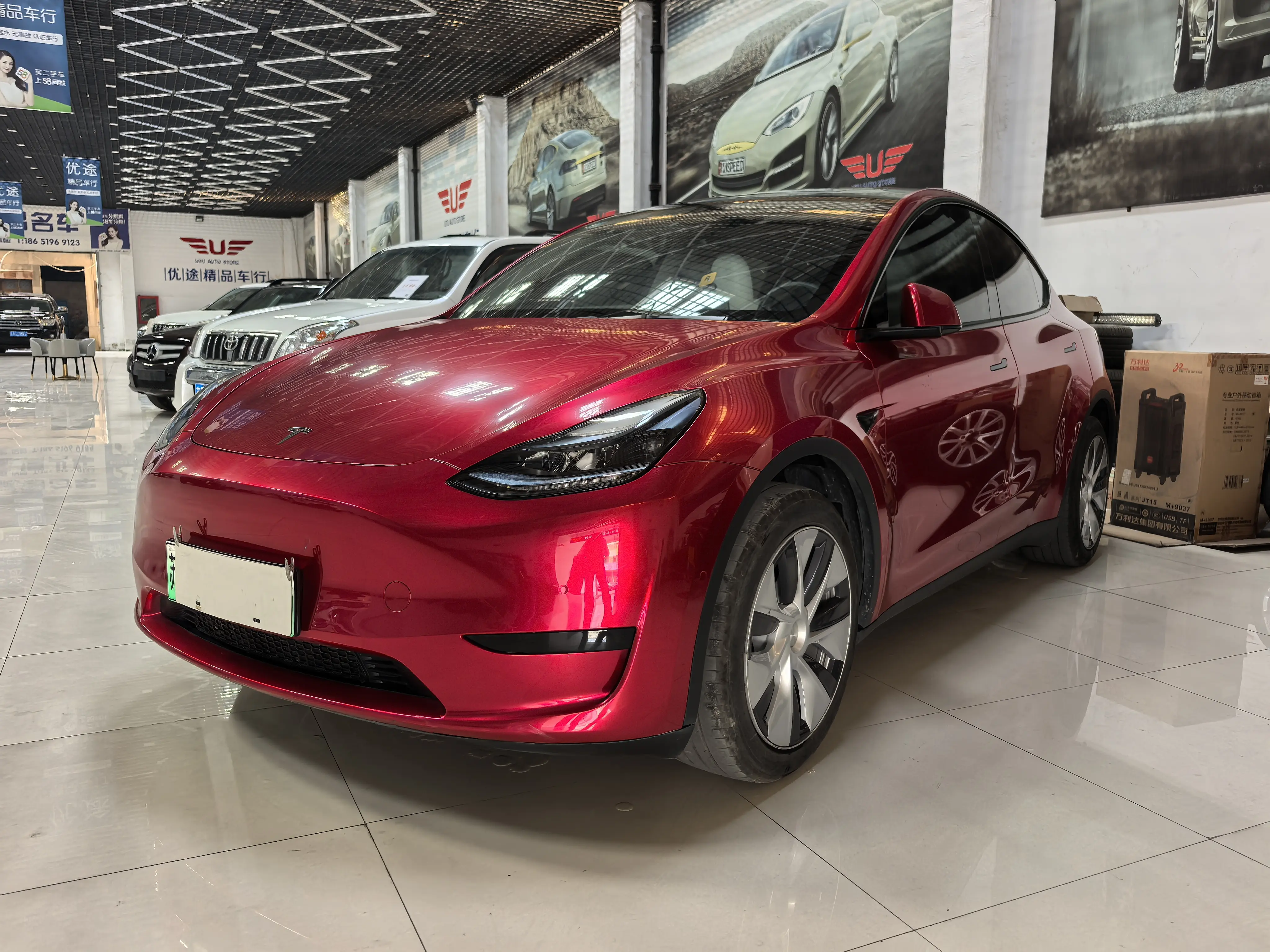 Tesla Model Y  из Китая