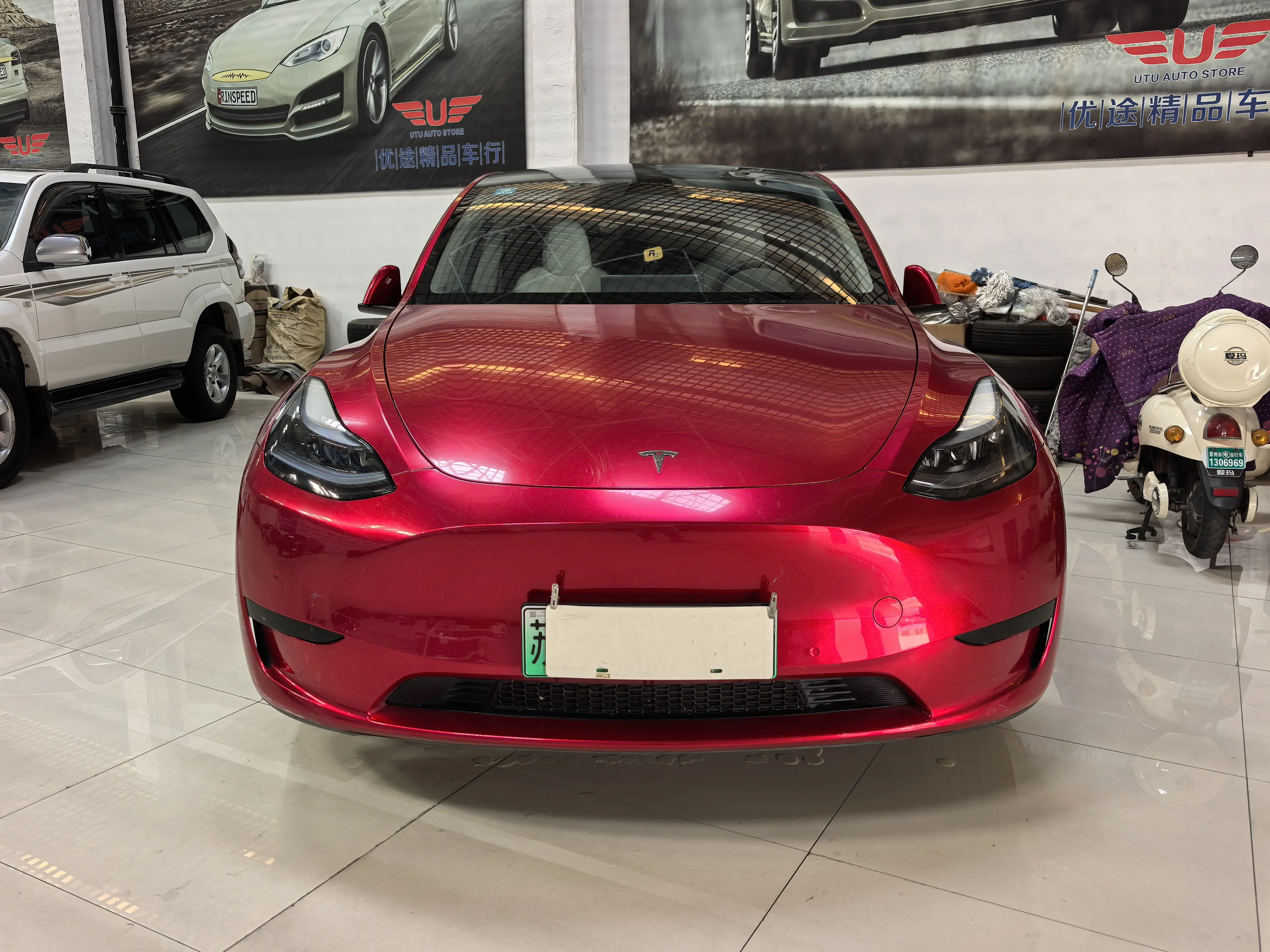Tesla Model Y  из Китая