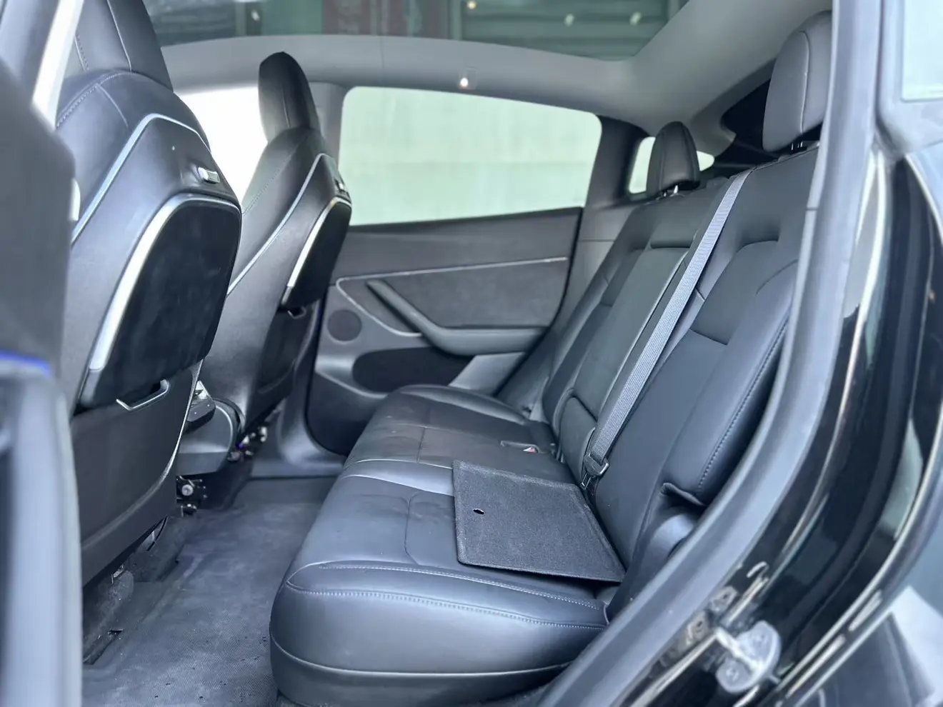 Tesla Model Y  из Китая