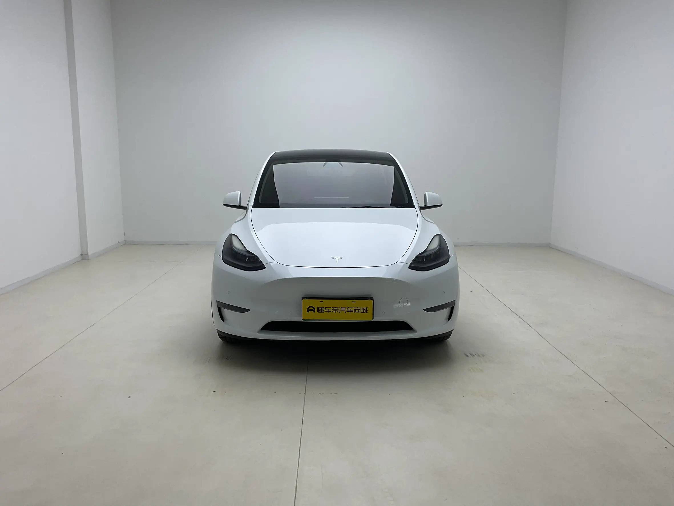 Tesla Model Y  из Китая