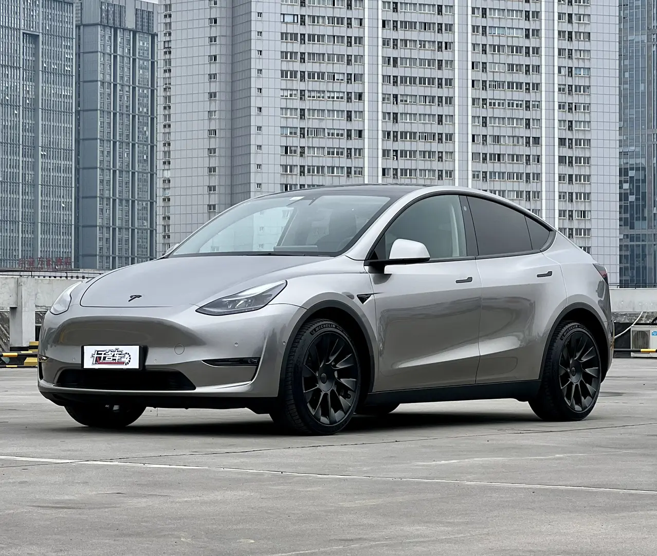 Tesla Model Y  из Китая