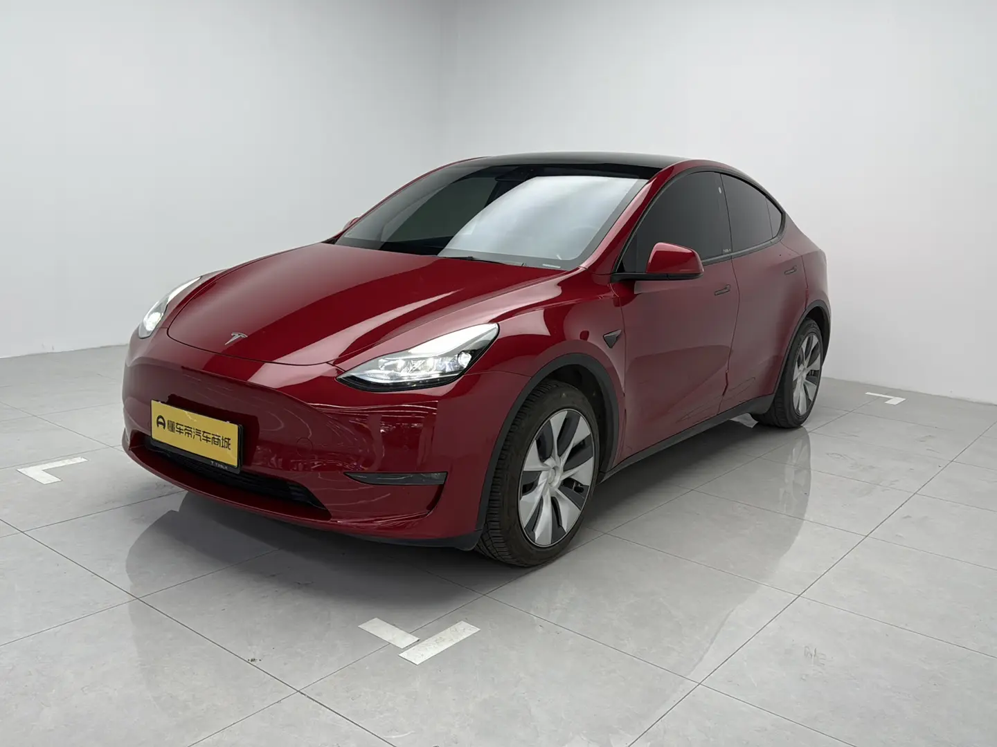 Tesla Model Y  из Китая